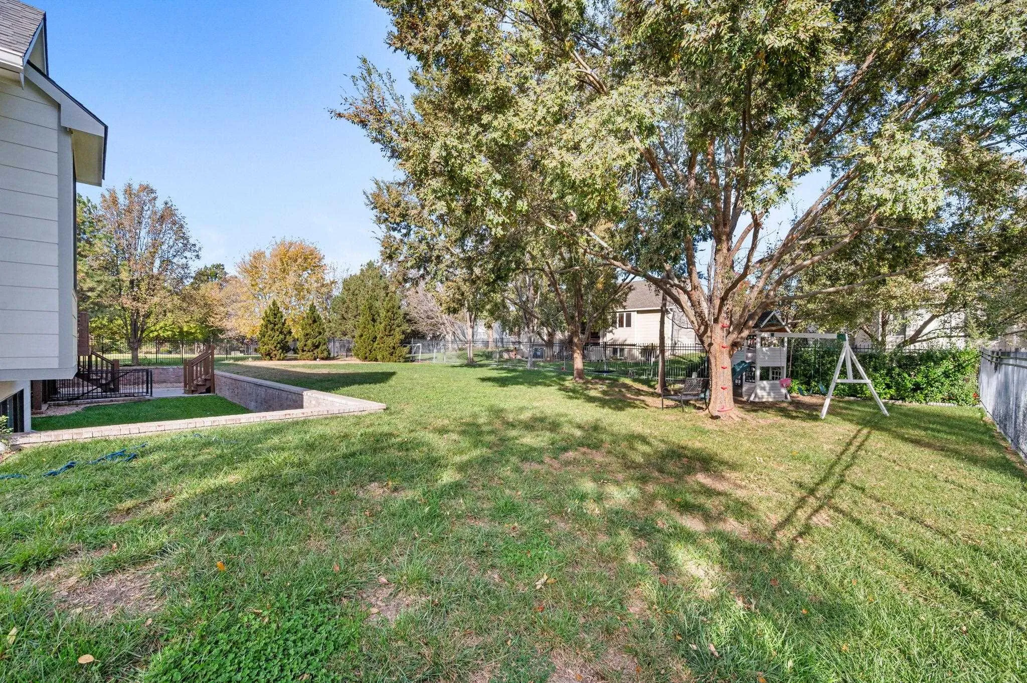 Wichita, Kansas 67230, United States, 6 Bedrooms Bedrooms, ,4 BathroomsBathrooms,Residential,Active,242791