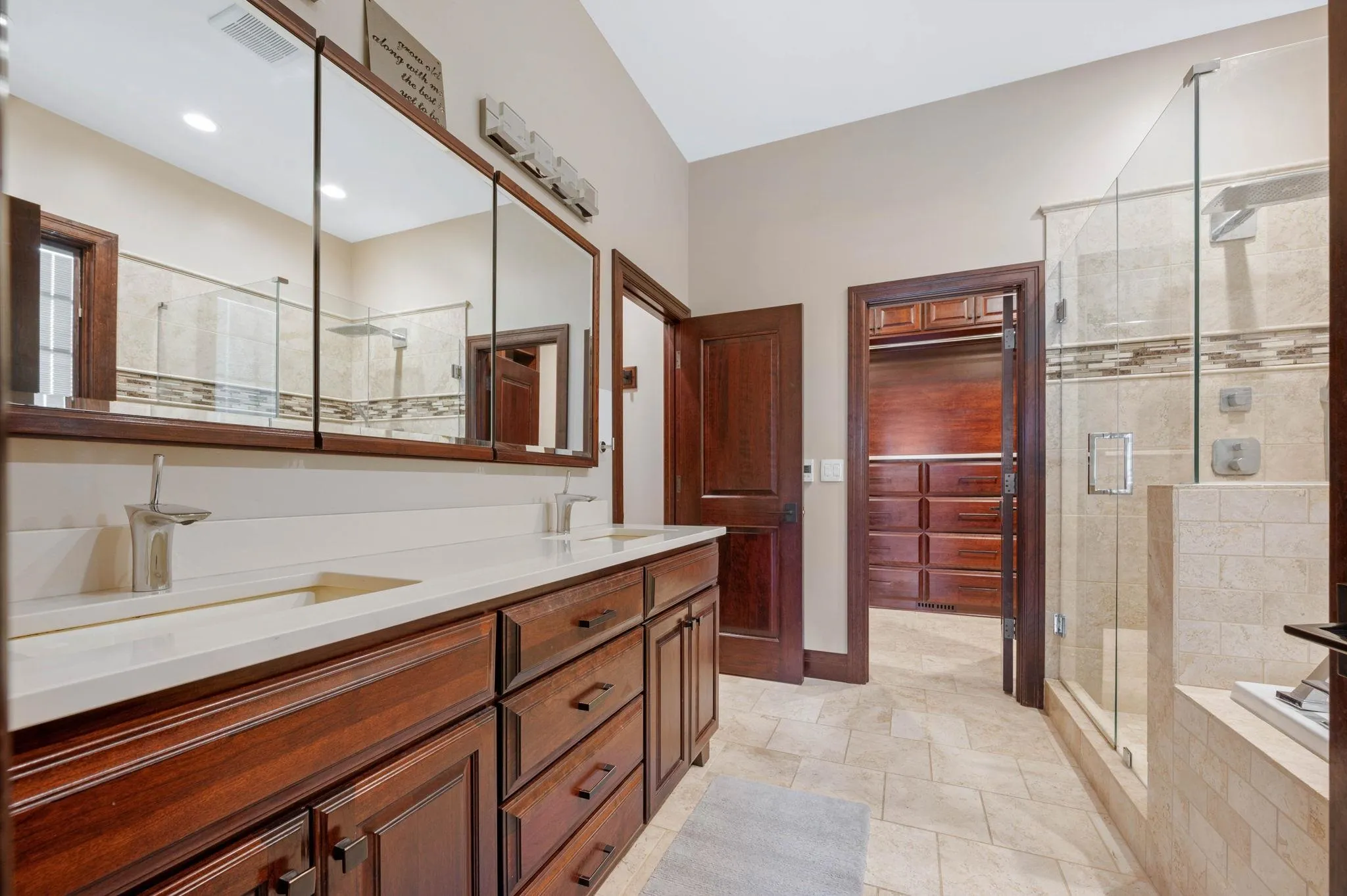 Wichita, Kansas 67230, United States, 6 Bedrooms Bedrooms, ,4 BathroomsBathrooms,Residential,Active,242791