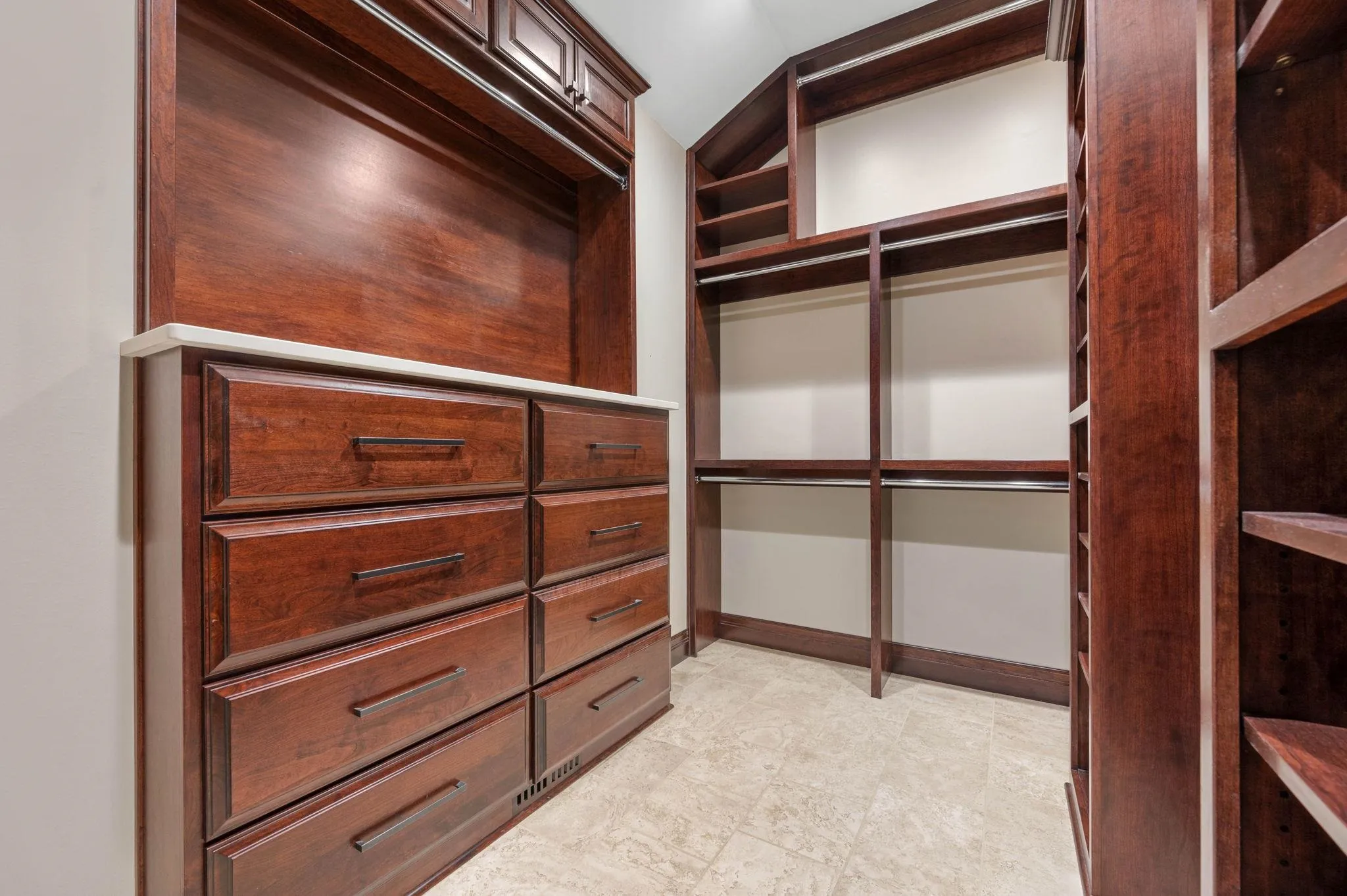 Wichita, Kansas 67230, United States, 6 Bedrooms Bedrooms, ,4 BathroomsBathrooms,Residential,Active,242791