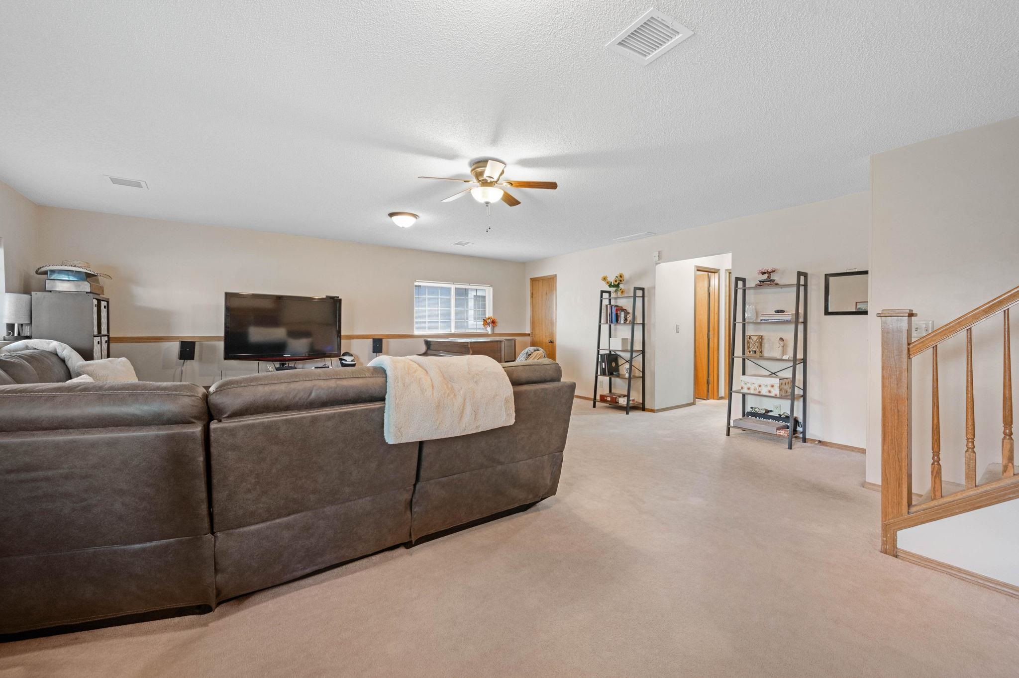 3610 N Governeour Cir, Wichita, Virginia image 22
