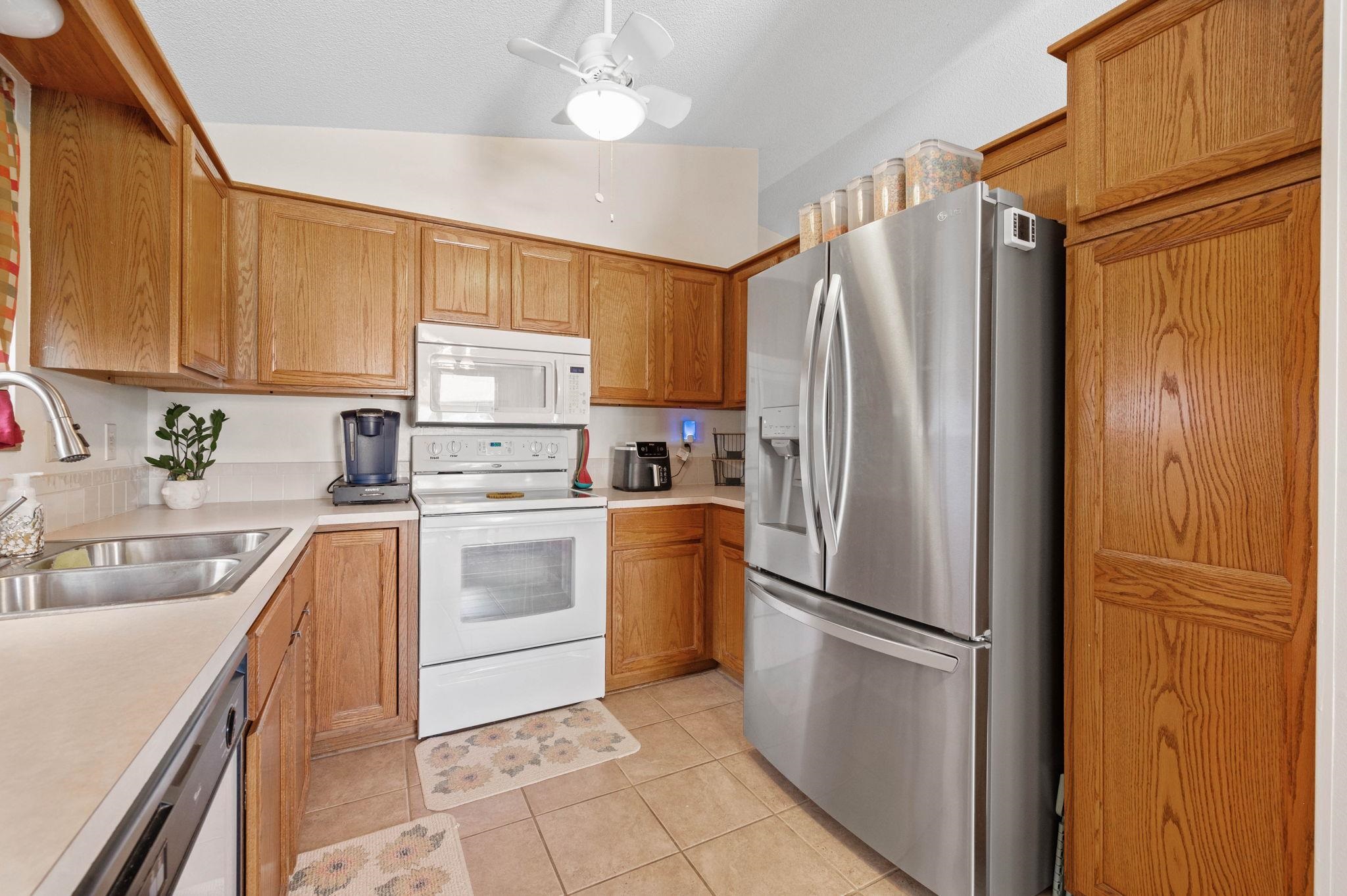 3610 N Governeour Cir, Wichita, Virginia image 7