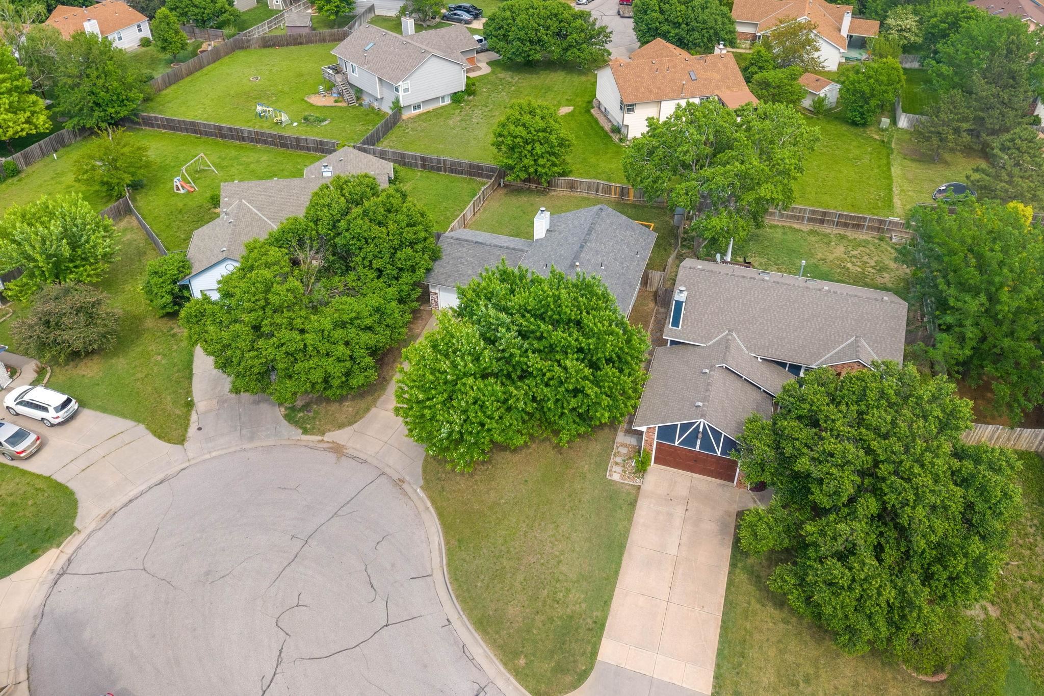 3610 N Governeour Cir, Wichita, Virginia image 34