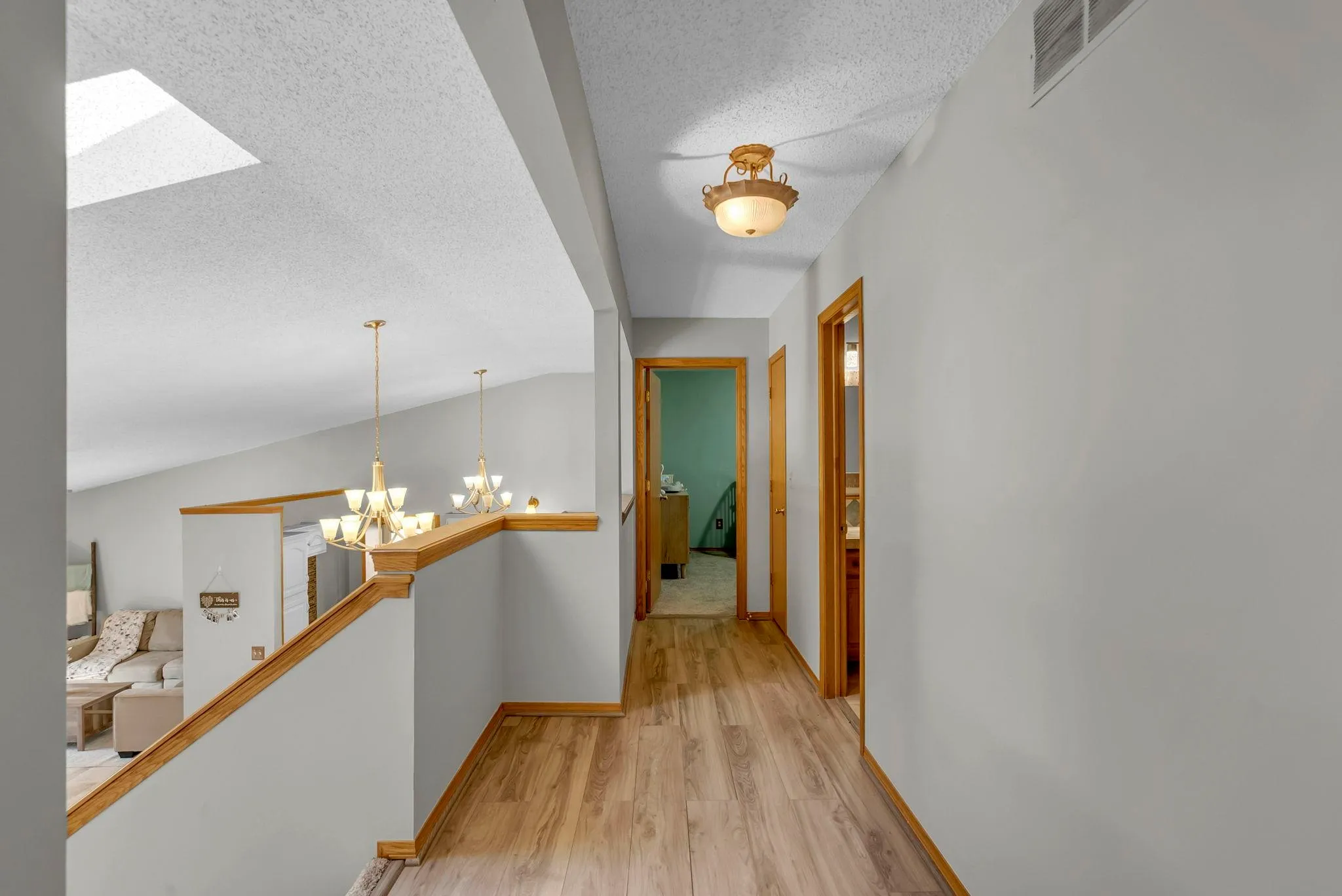 Wichita, Kansas 67209, United States, 3 Bedrooms Bedrooms, ,3 BathroomsBathrooms,Residential,Pending,78556