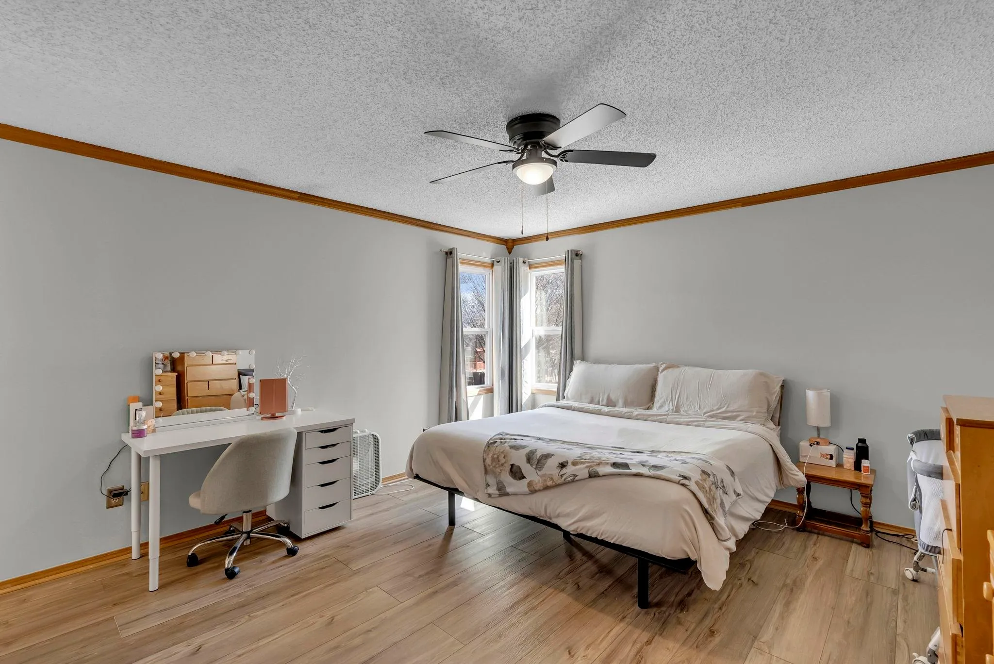 Wichita, Kansas 67209, United States, 3 Bedrooms Bedrooms, ,3 BathroomsBathrooms,Residential,Pending,78556