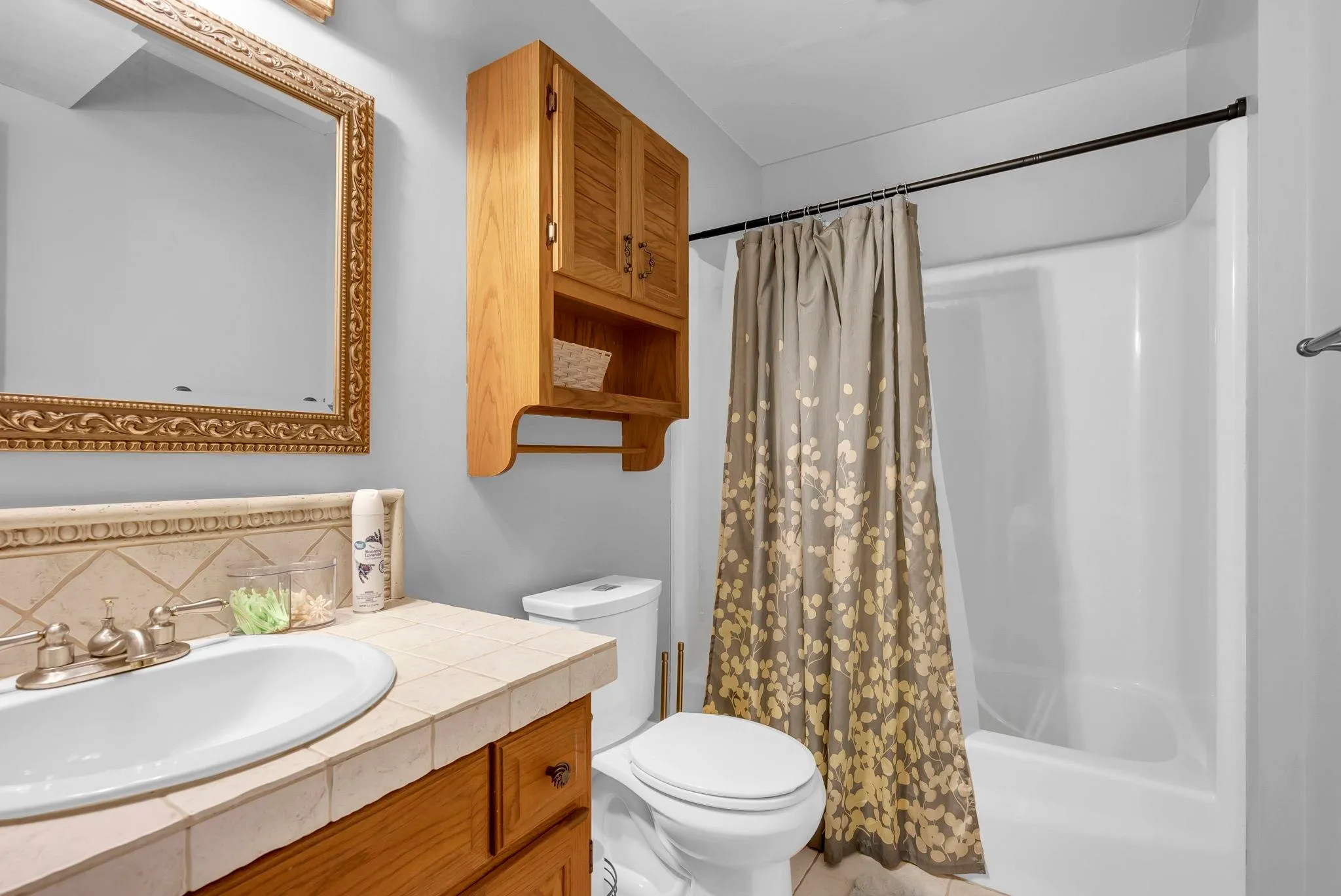 Wichita, Kansas 67209, United States, 3 Bedrooms Bedrooms, ,3 BathroomsBathrooms,Residential,Pending,78556