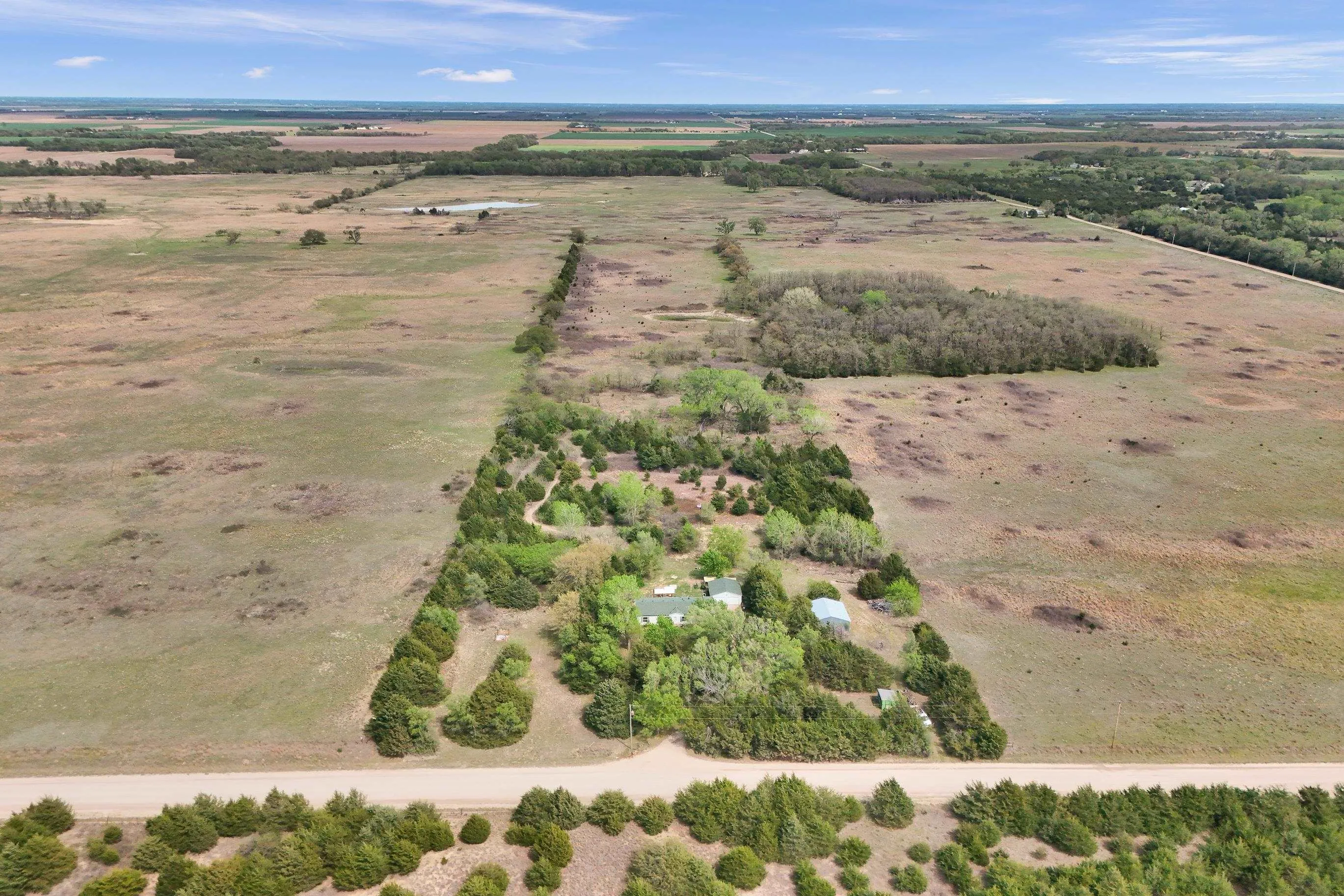 Burrton, Kansas 67020, United States, 3 Bedrooms Bedrooms, ,2 BathroomsBathrooms,Residential,Active,115206