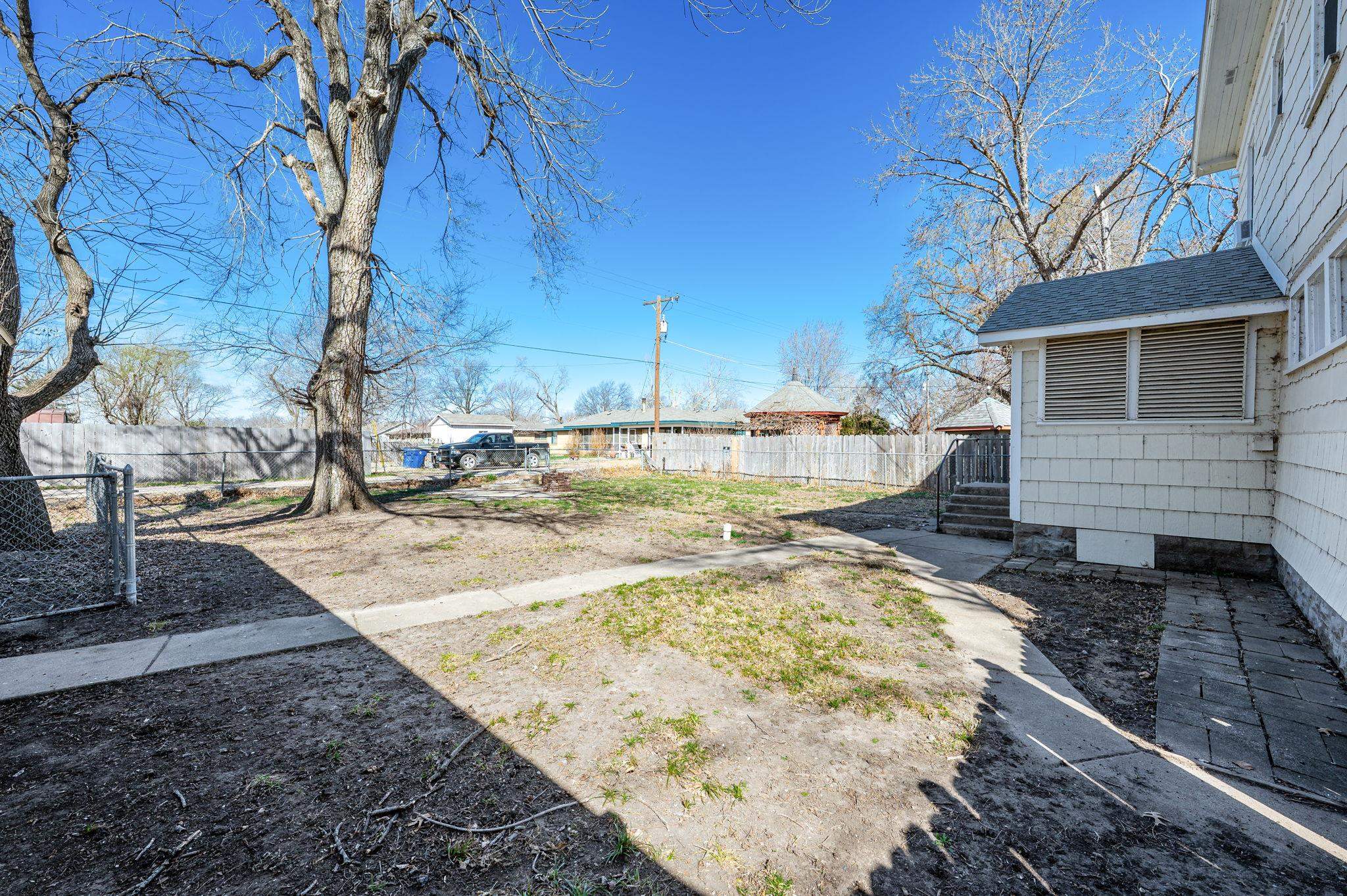 609 N Garfield Ave, Sedgwick, Kansas image 25