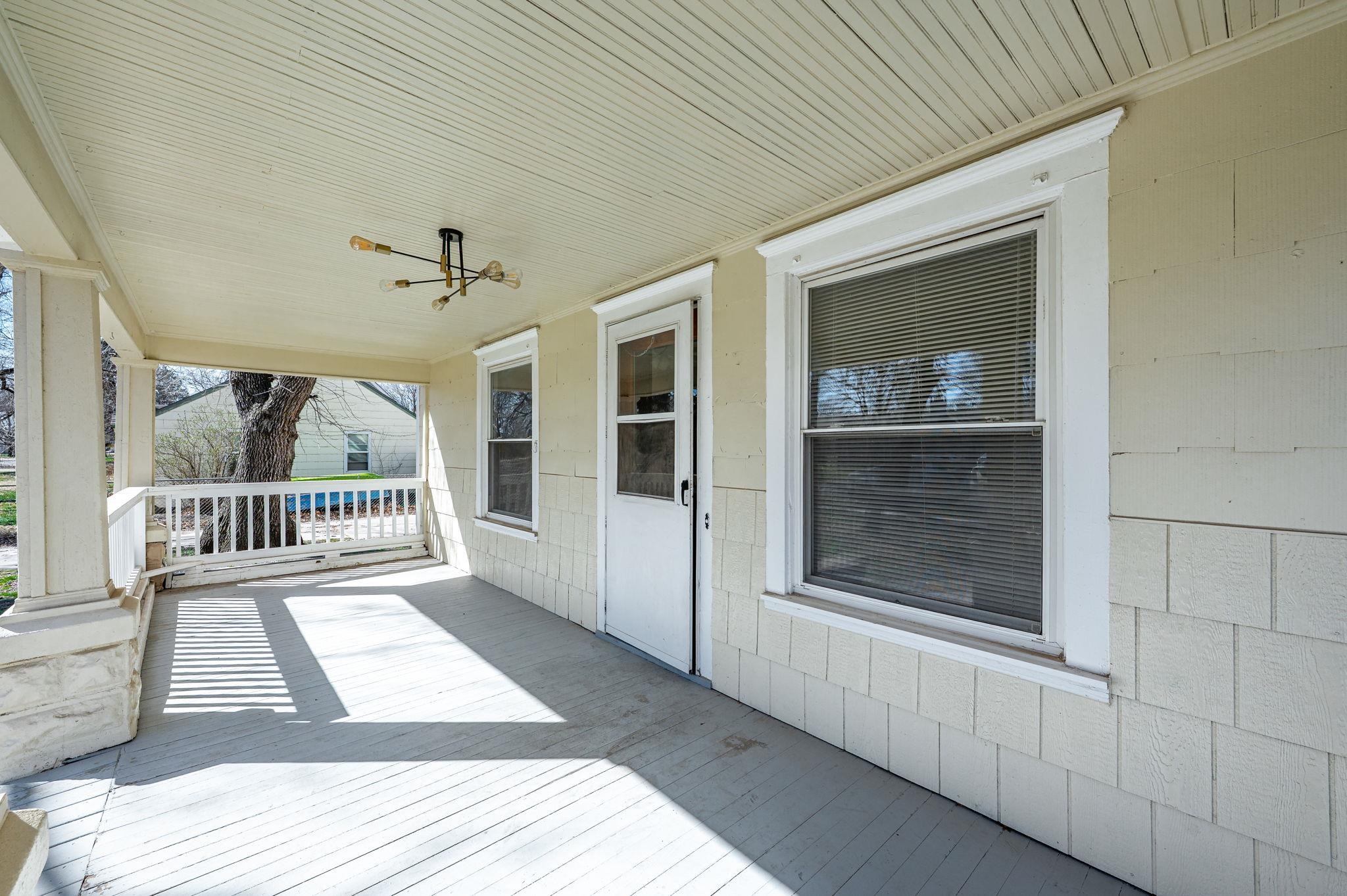 609 N Garfield Ave, Sedgwick, Kansas image 4