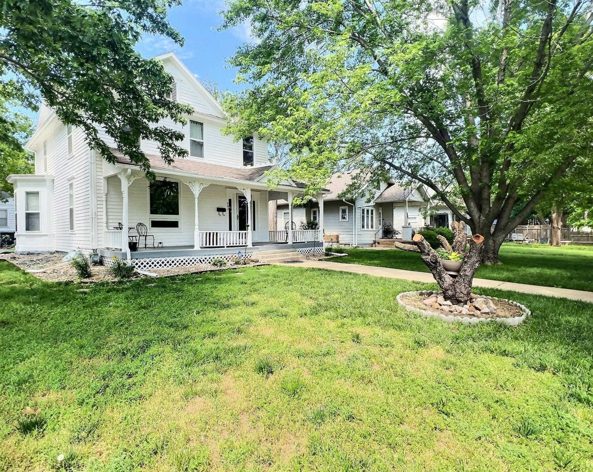400 E 1st St, Newton, Kansas image 3