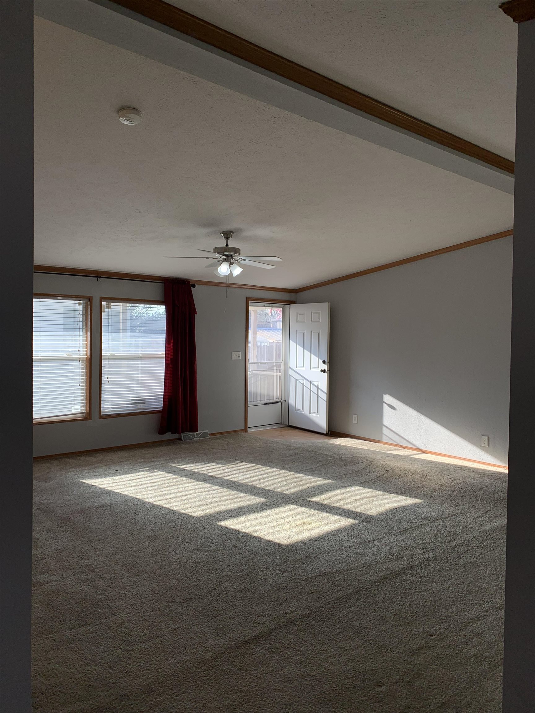 4216 E Jonquil Cir, Wichita, Kansas image 4