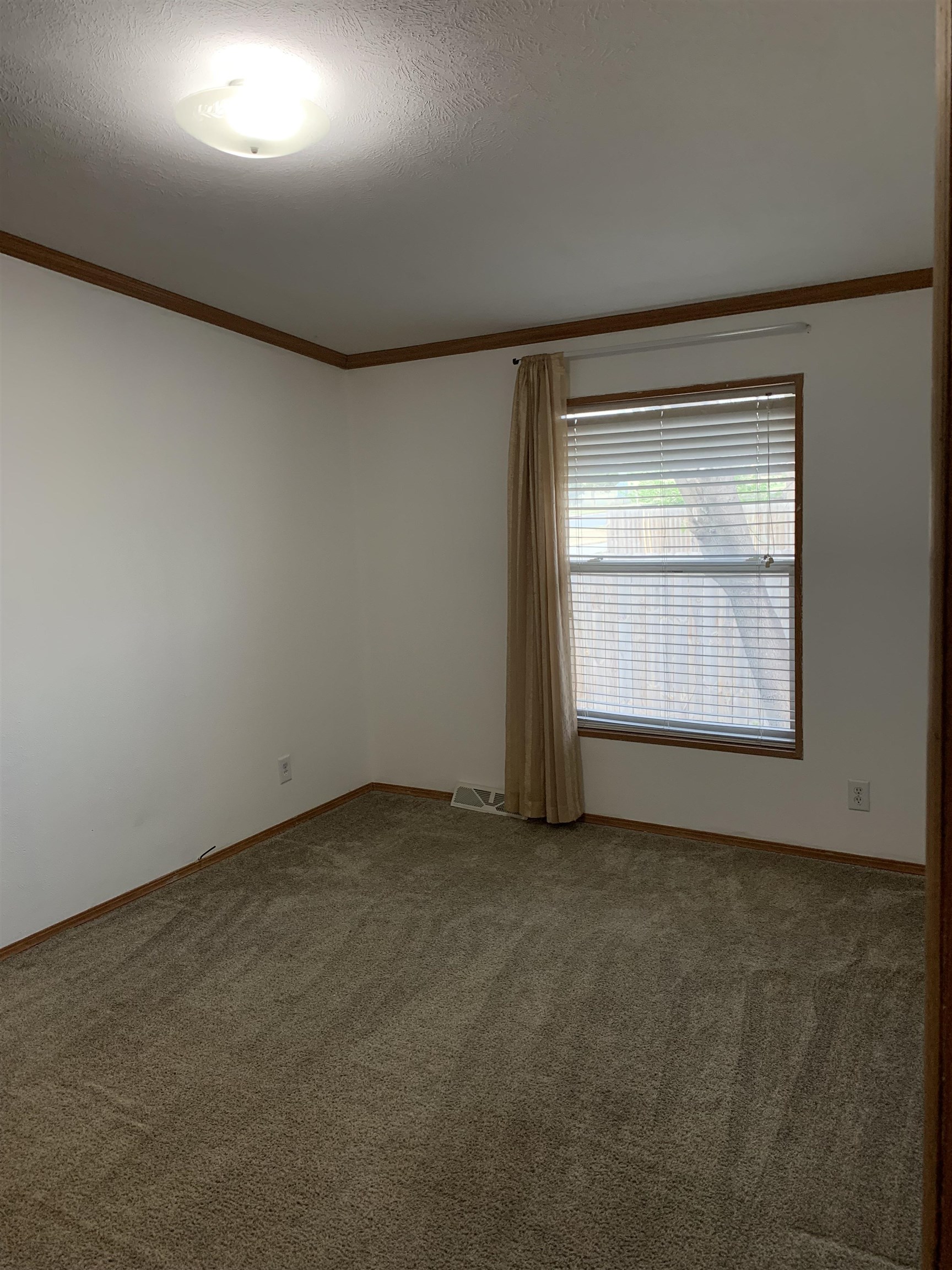 4216 E Jonquil Cir, Wichita, Kansas image 14