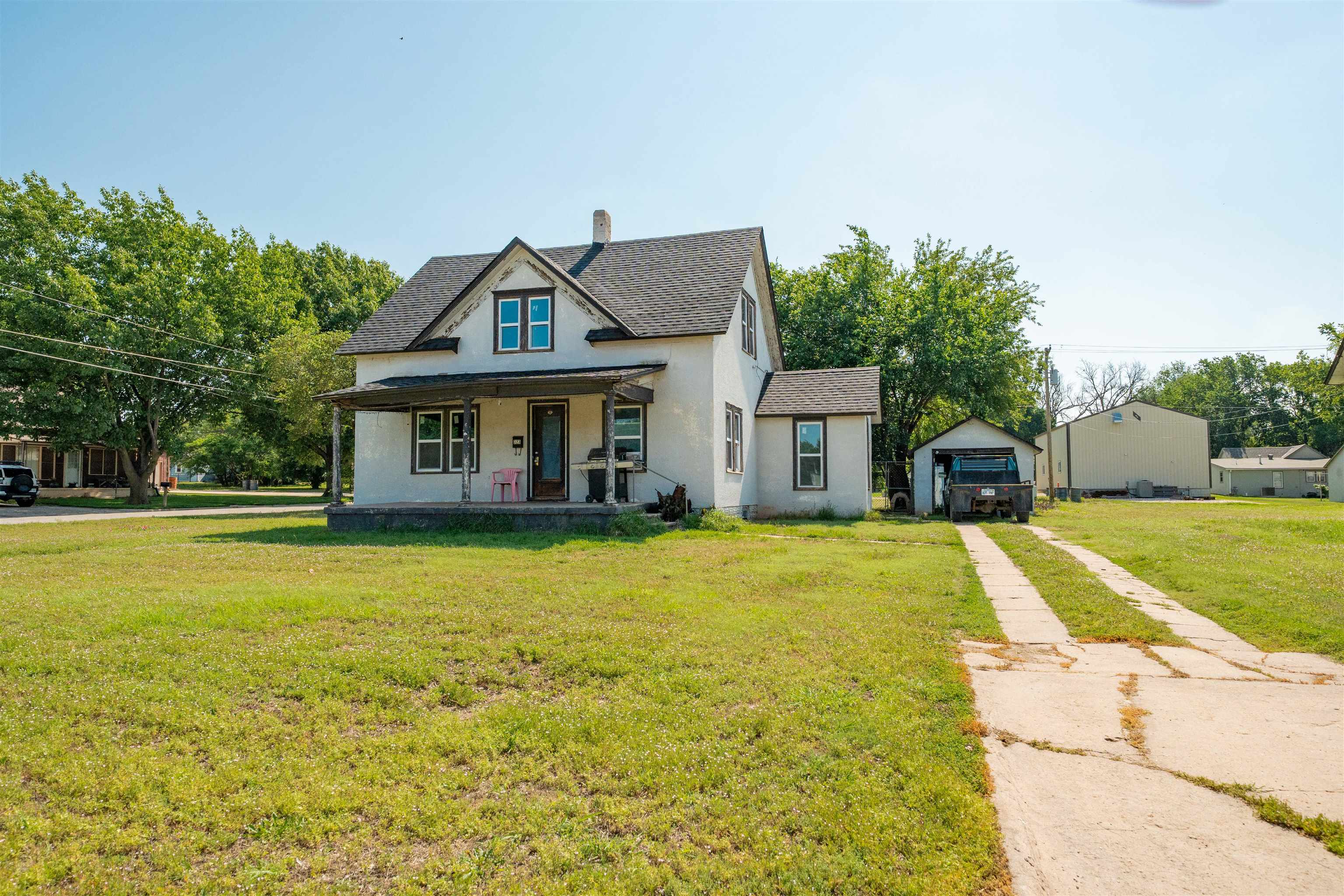 323 N Pennsylvania Ave, Anthony, Kansas image 2