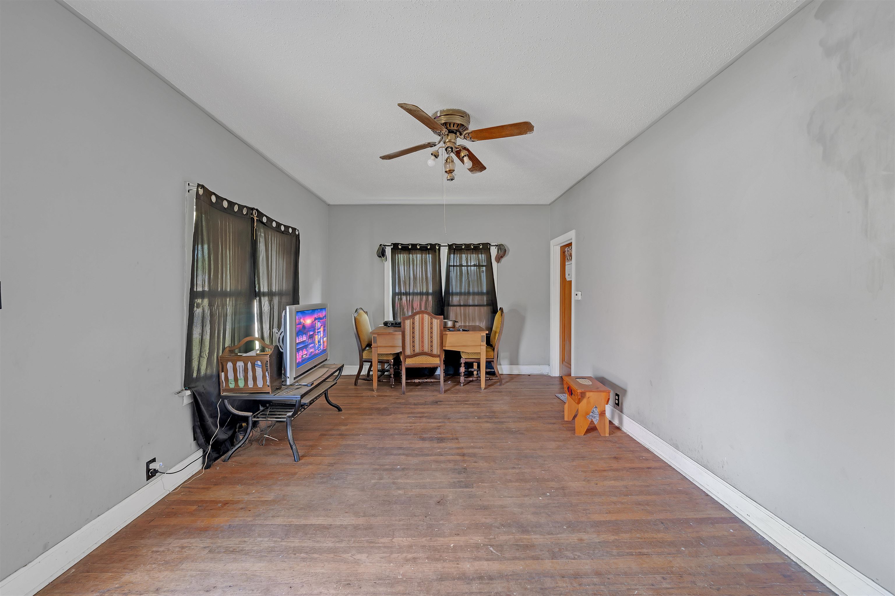 323 N Pennsylvania Ave, Anthony, Kansas image 4