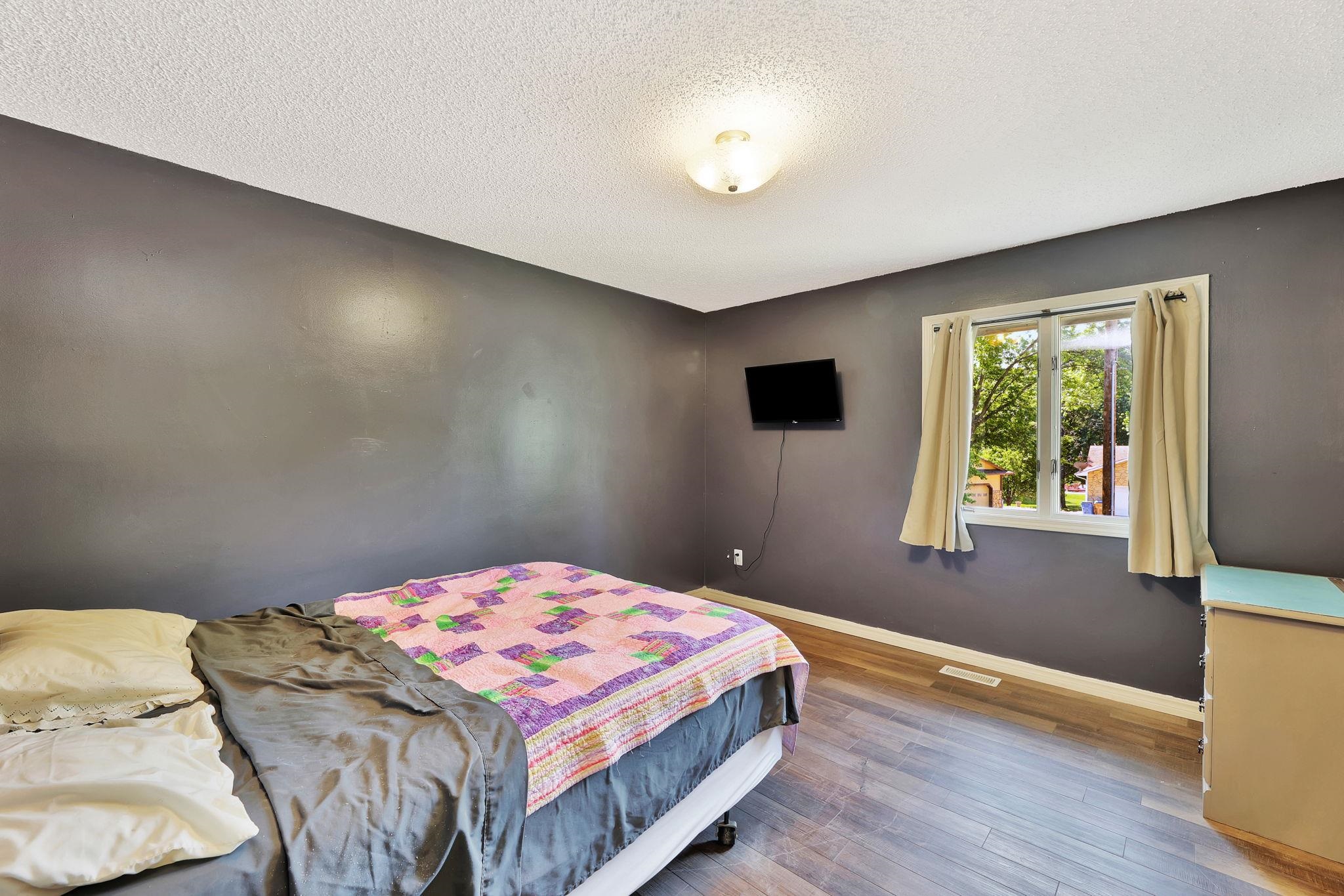 1216 N Armstrong Ct, Derby, Virginia image 18