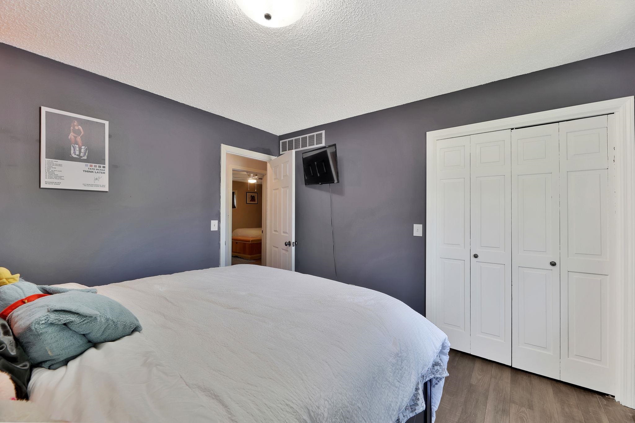 1216 N Armstrong Ct, Derby, Virginia image 22
