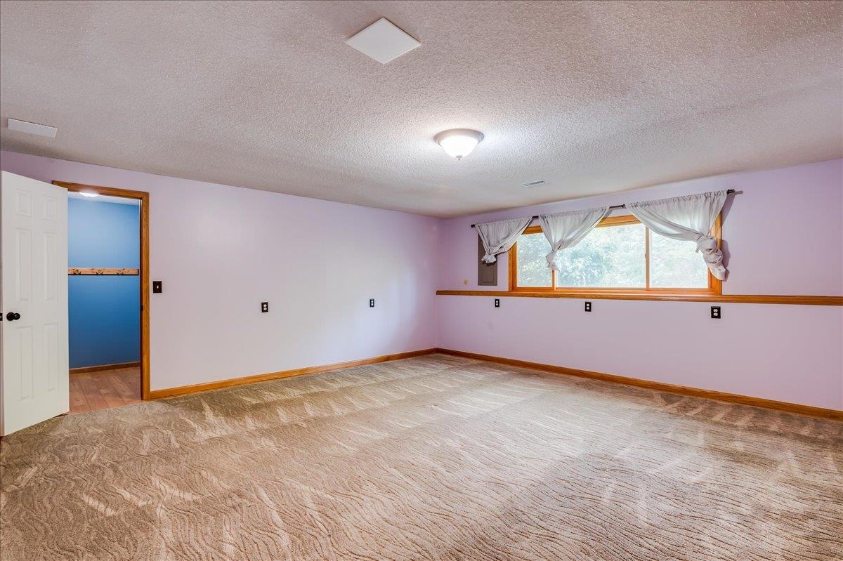 1217 N Hickory Creek Ct, Wichita, Kansas image 26