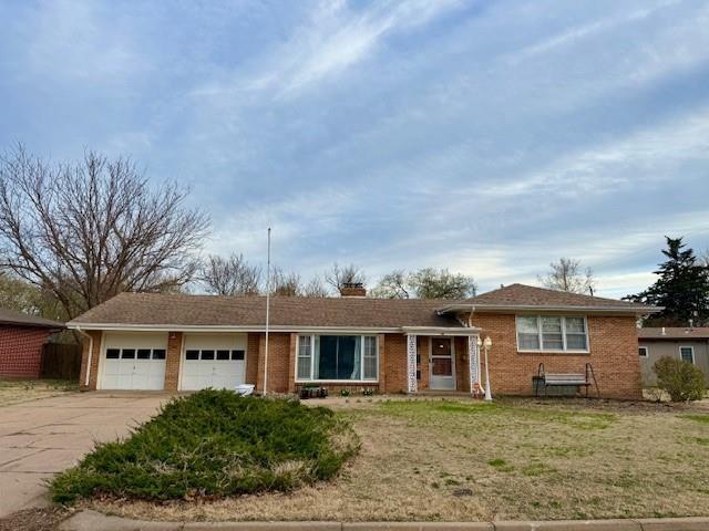 718 E Wilson St, Salina, Kansas image 1