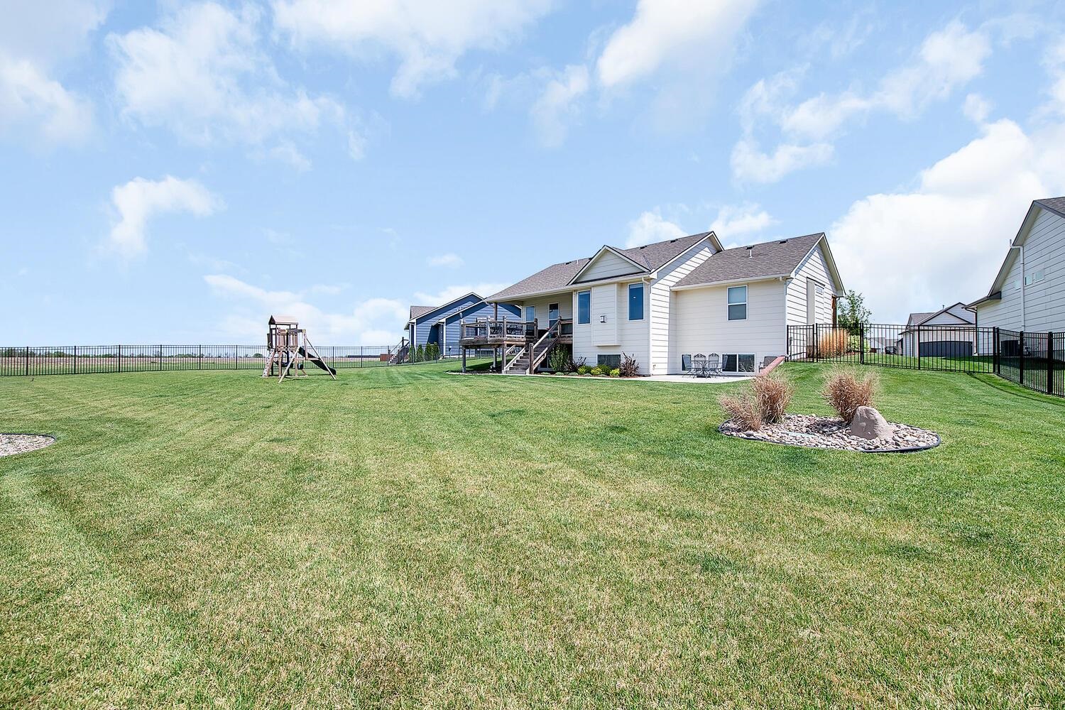 2601 N Quartz Street, Andover, Kansas image 34