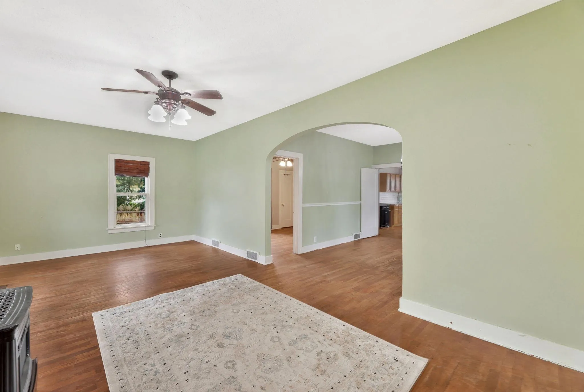 Augusta, Kansas 67010, United States, 4 Bedrooms Bedrooms, ,2 BathroomsBathrooms,Residential,Active,121479