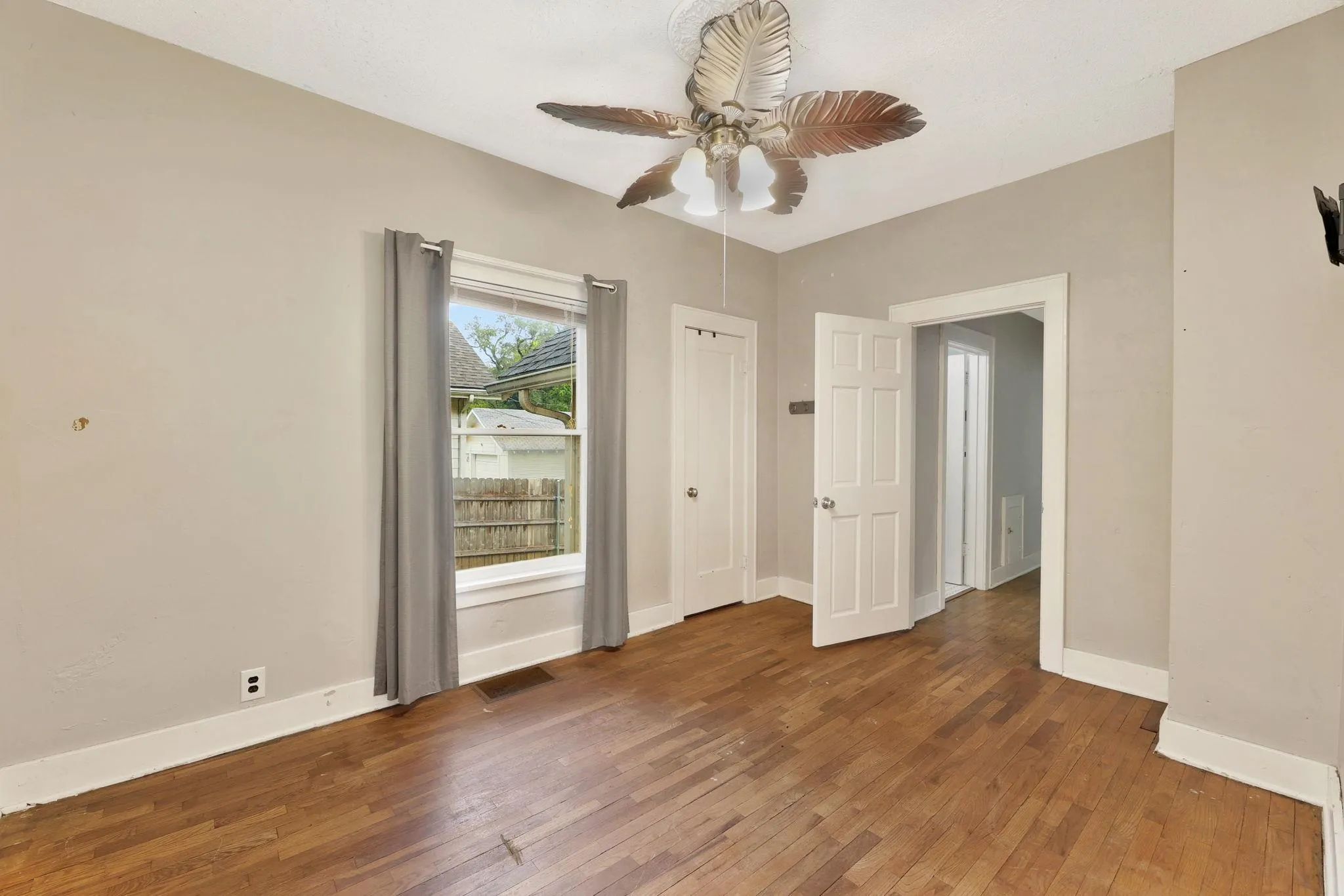 Augusta, Kansas 67010, United States, 4 Bedrooms Bedrooms, ,2 BathroomsBathrooms,Residential,Active,121479