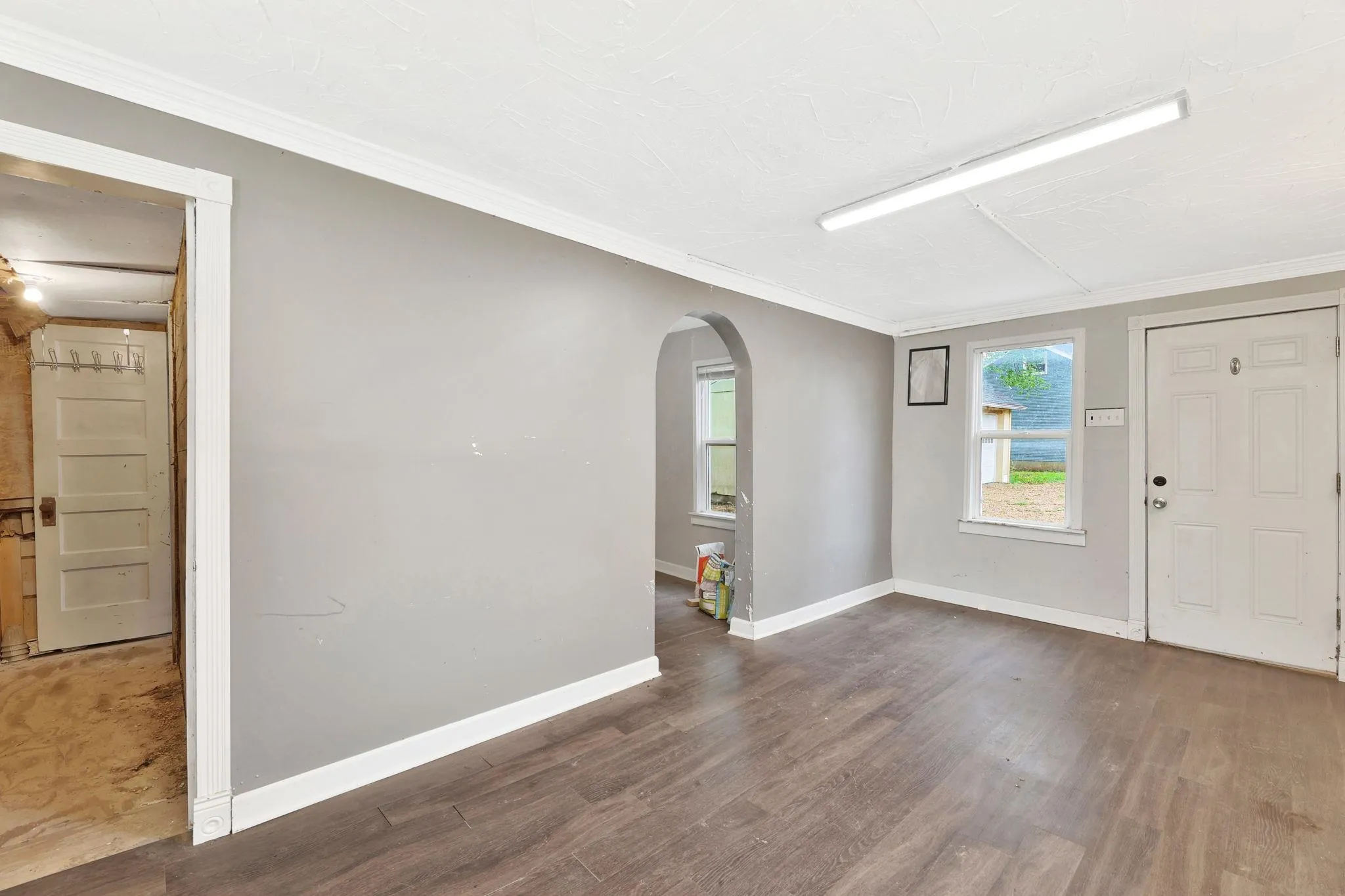 Augusta, Kansas 67010, United States, 4 Bedrooms Bedrooms, ,2 BathroomsBathrooms,Residential,Active,121479