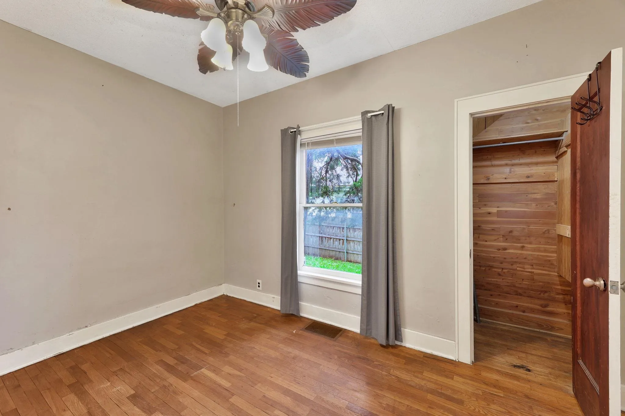 Augusta, Kansas 67010, United States, 4 Bedrooms Bedrooms, ,2 BathroomsBathrooms,Residential,Active,121479