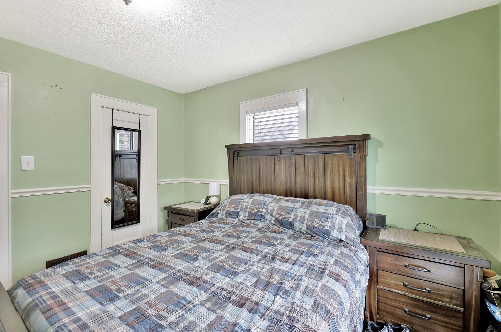 1110 N State Street, Augusta, Virginia image 21