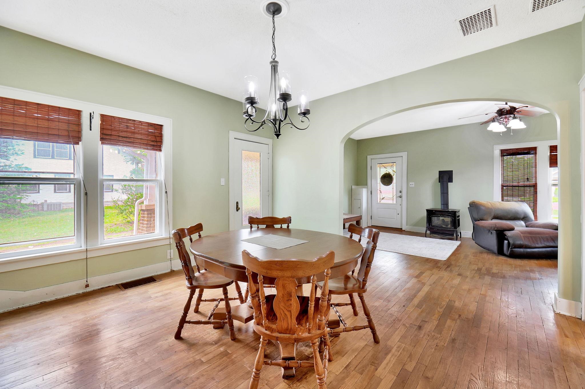 1110 N State Street, Augusta, Virginia image 7
