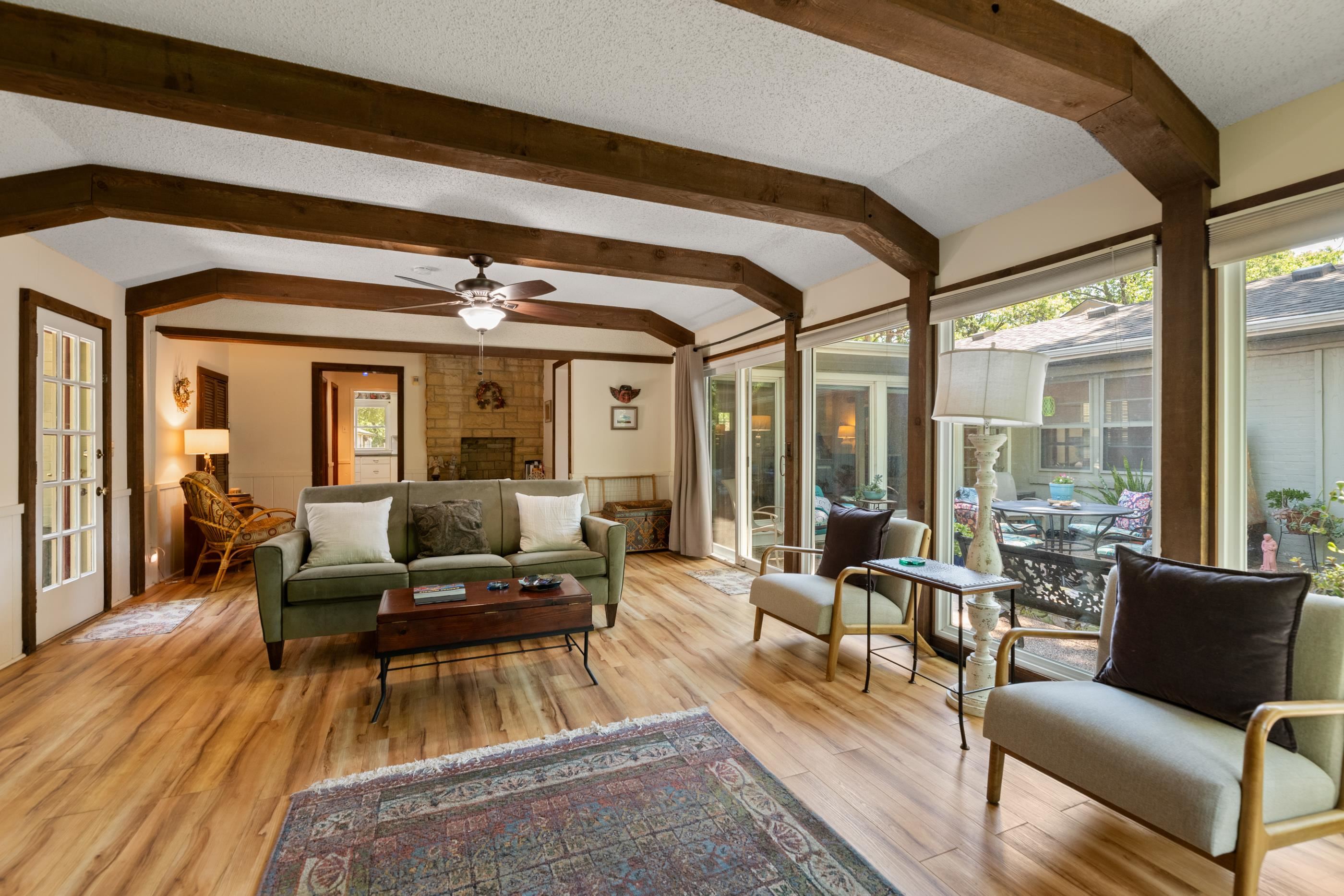5653 E Park Hollow Dr, Wichita, Kansas image 17