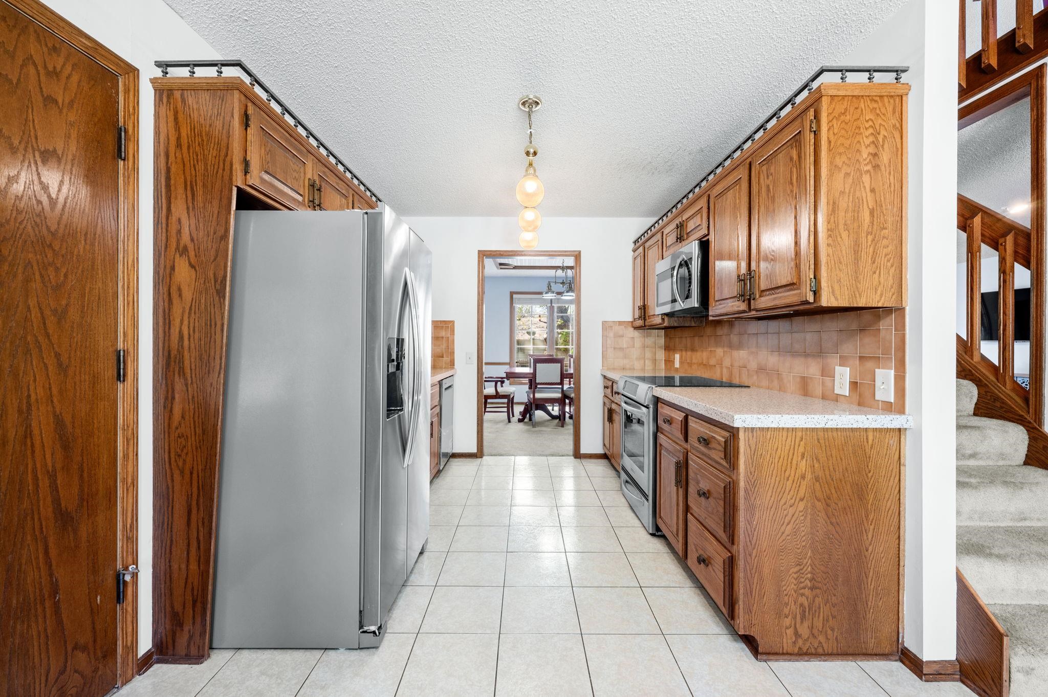 1407 E Hickory Br, Derby, Kansas image 7