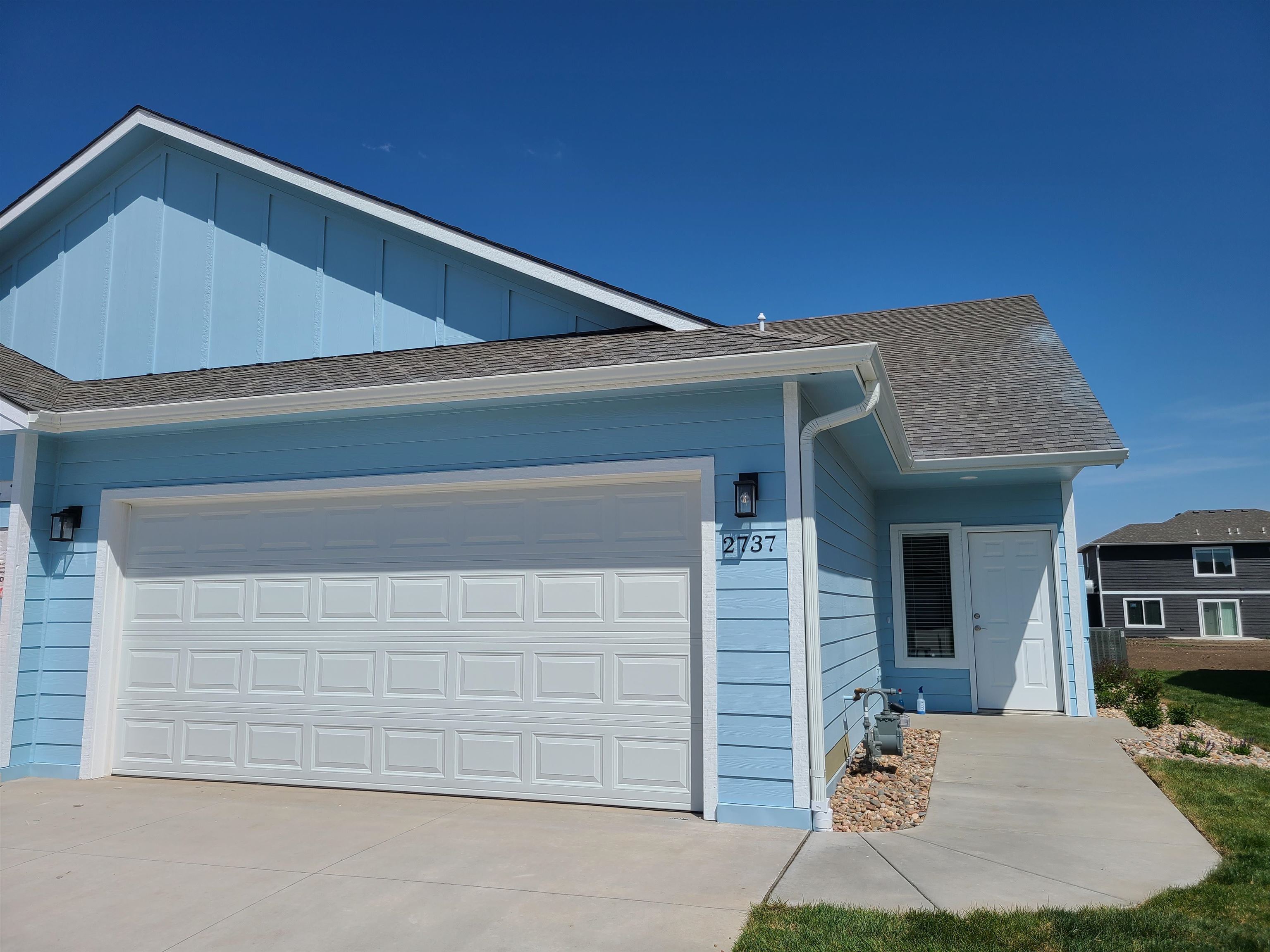 2737 Tim Rogers Ln, Salina, Kansas image 1