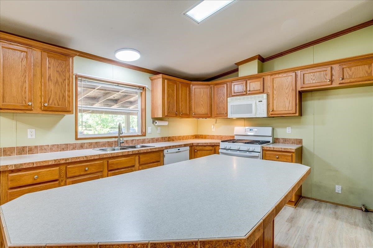 420 W Conyers Ave, Derby, Kansas image 11