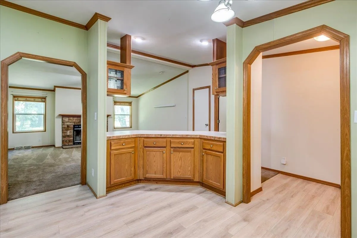 Derby, Kansas 67037, United States, 3 Bedrooms Bedrooms, ,2 BathroomsBathrooms,Residential,Pending,130137