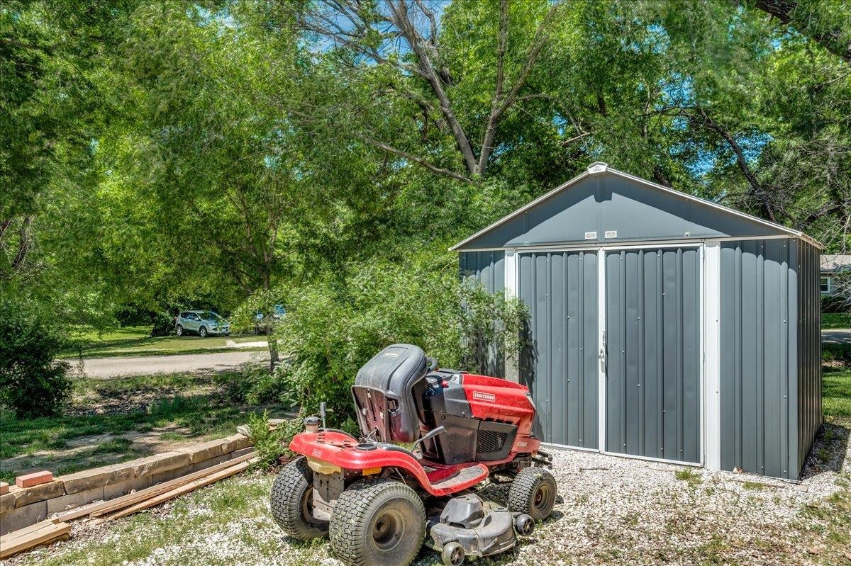 420 W Conyers Ave, Derby, Kansas image 27