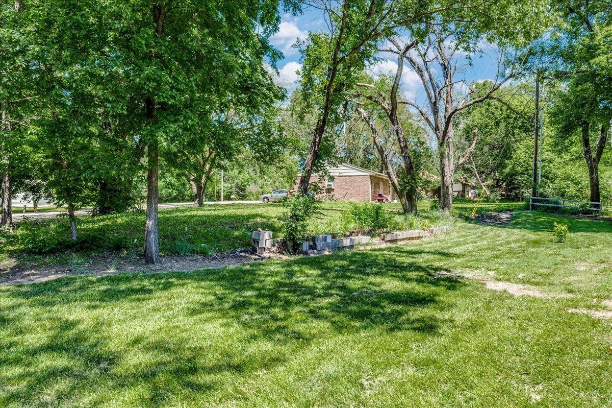 420 W Conyers Ave, Derby, Kansas image 32