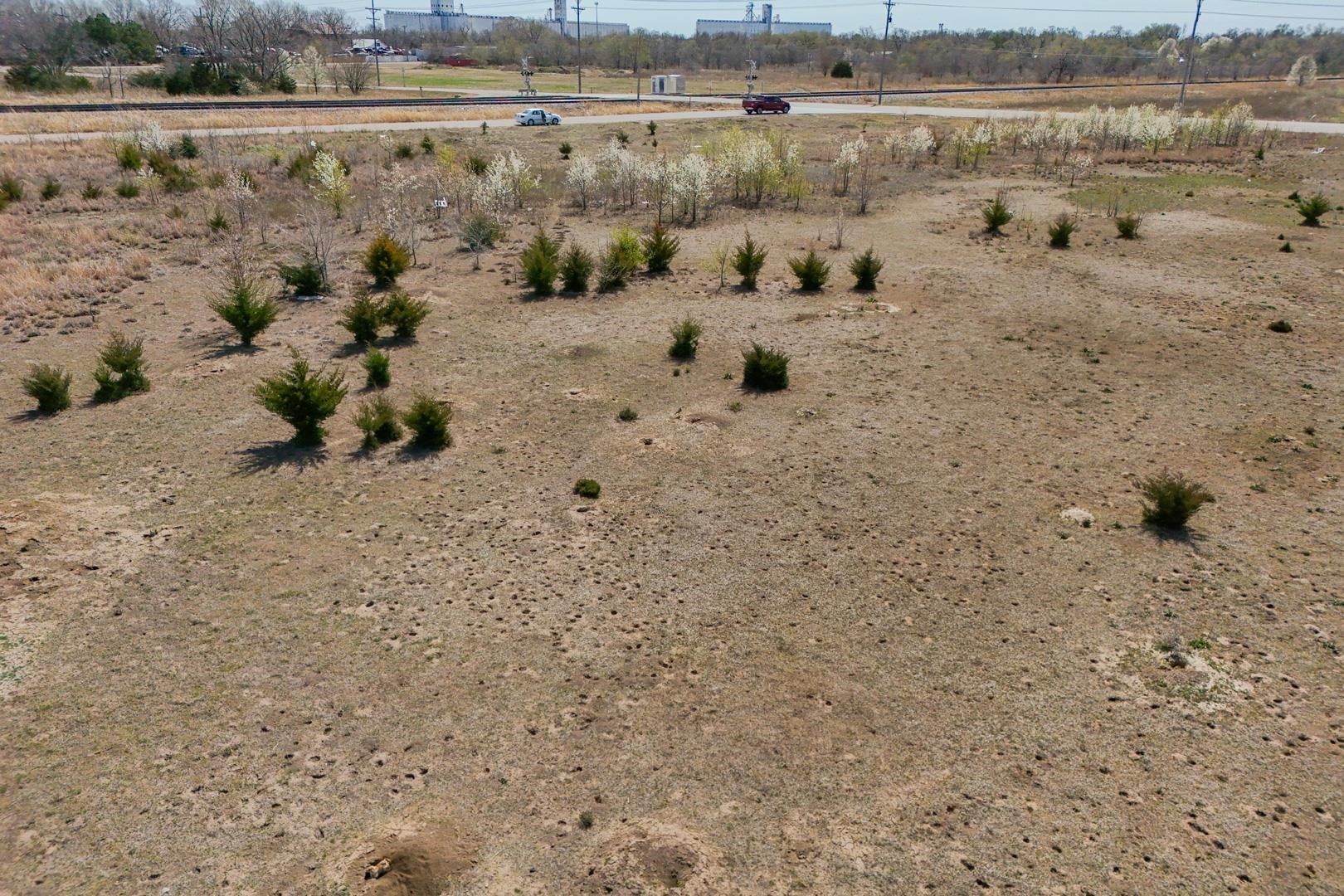 10 +/- Acres On 11th Ave, Hutchinson, Kansas image 10