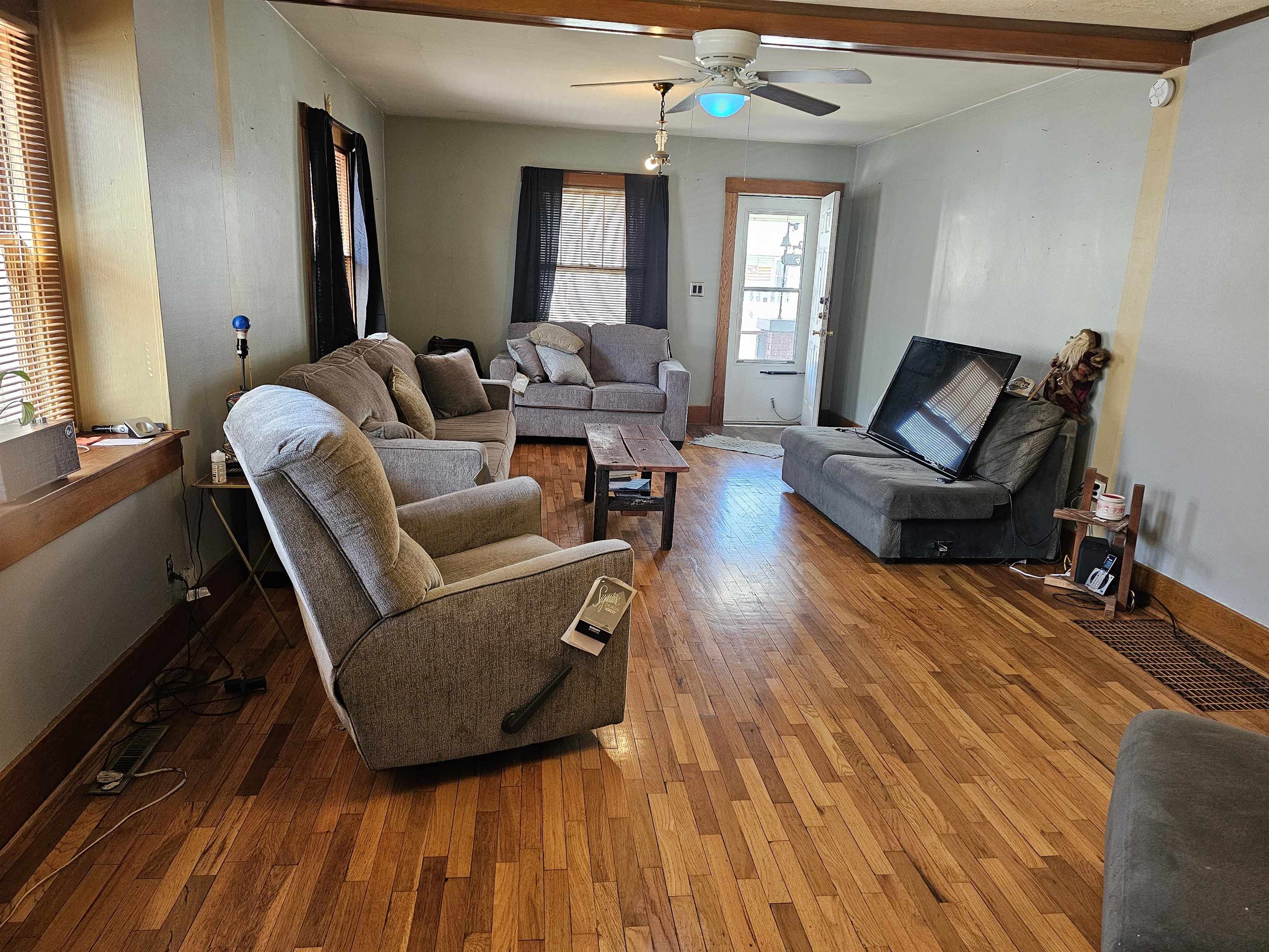 904 E Ash St, Salina, Kansas image 6