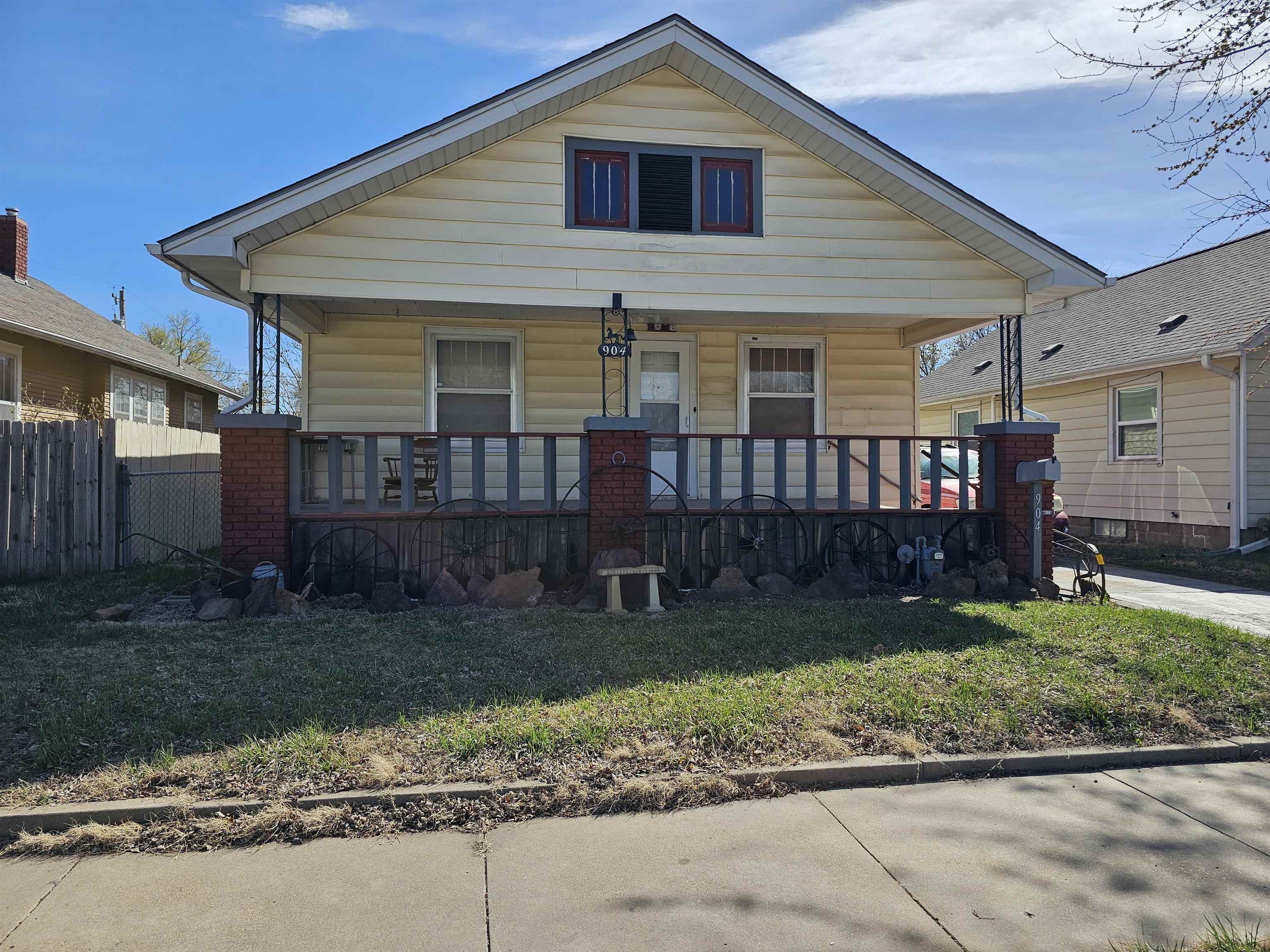 904 E Ash St, Salina, Kansas image 1
