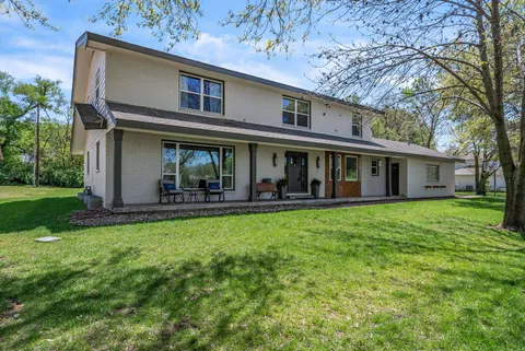 626 S Hidden Valley Dr, Wichita, KS MLS: 654165