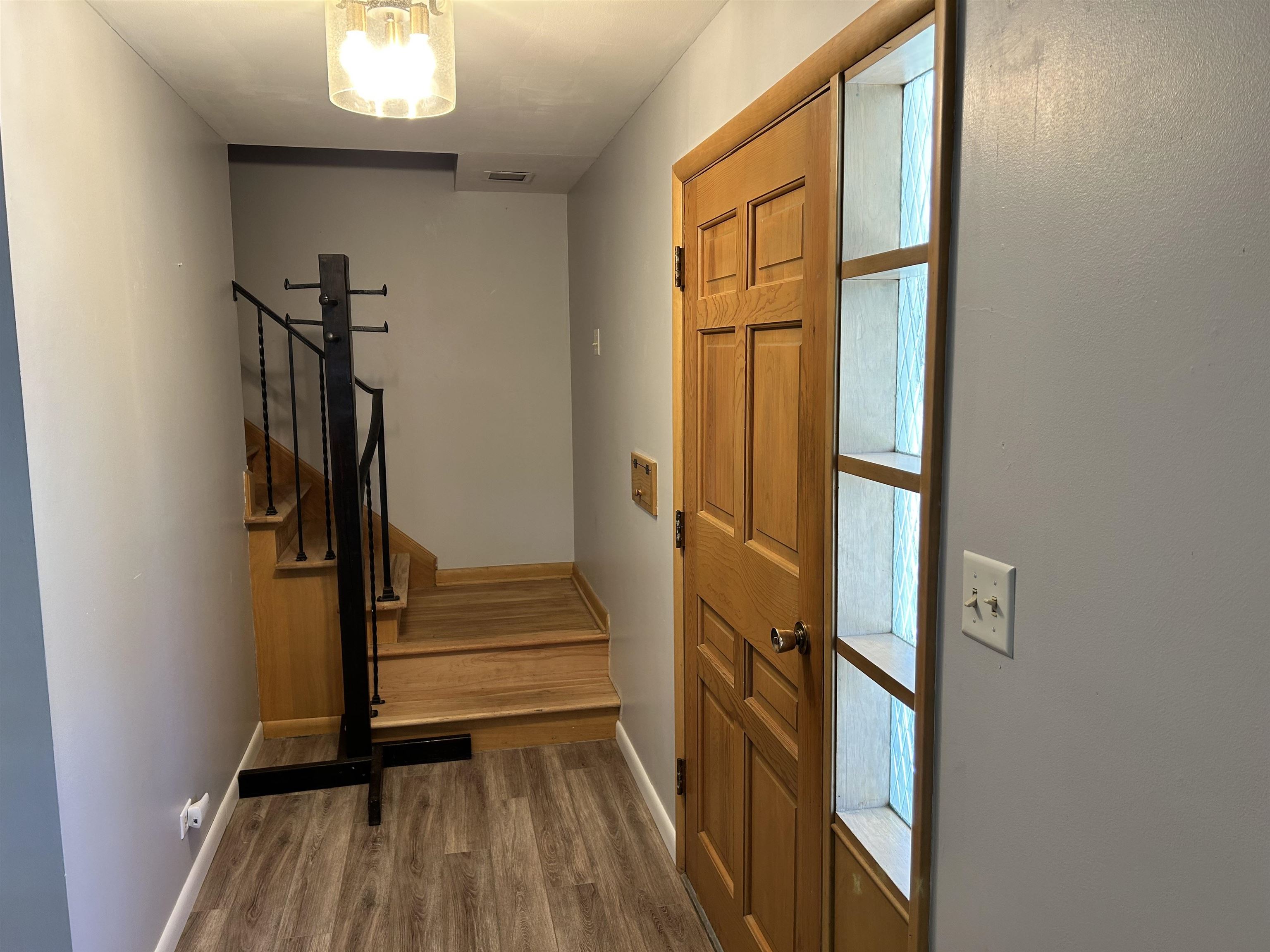 1515 E 8th Ave, Winfield, Virginia image 17