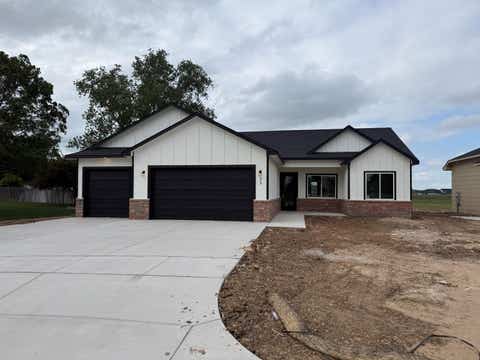 Homes For Sale - 23 Kingdom Ct<br/> Sedgwick County, Goddard, KS 67052