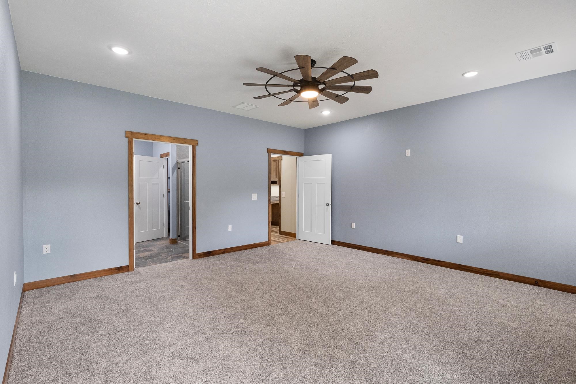 2592 NE 10 St, Kingman, Kansas image 16