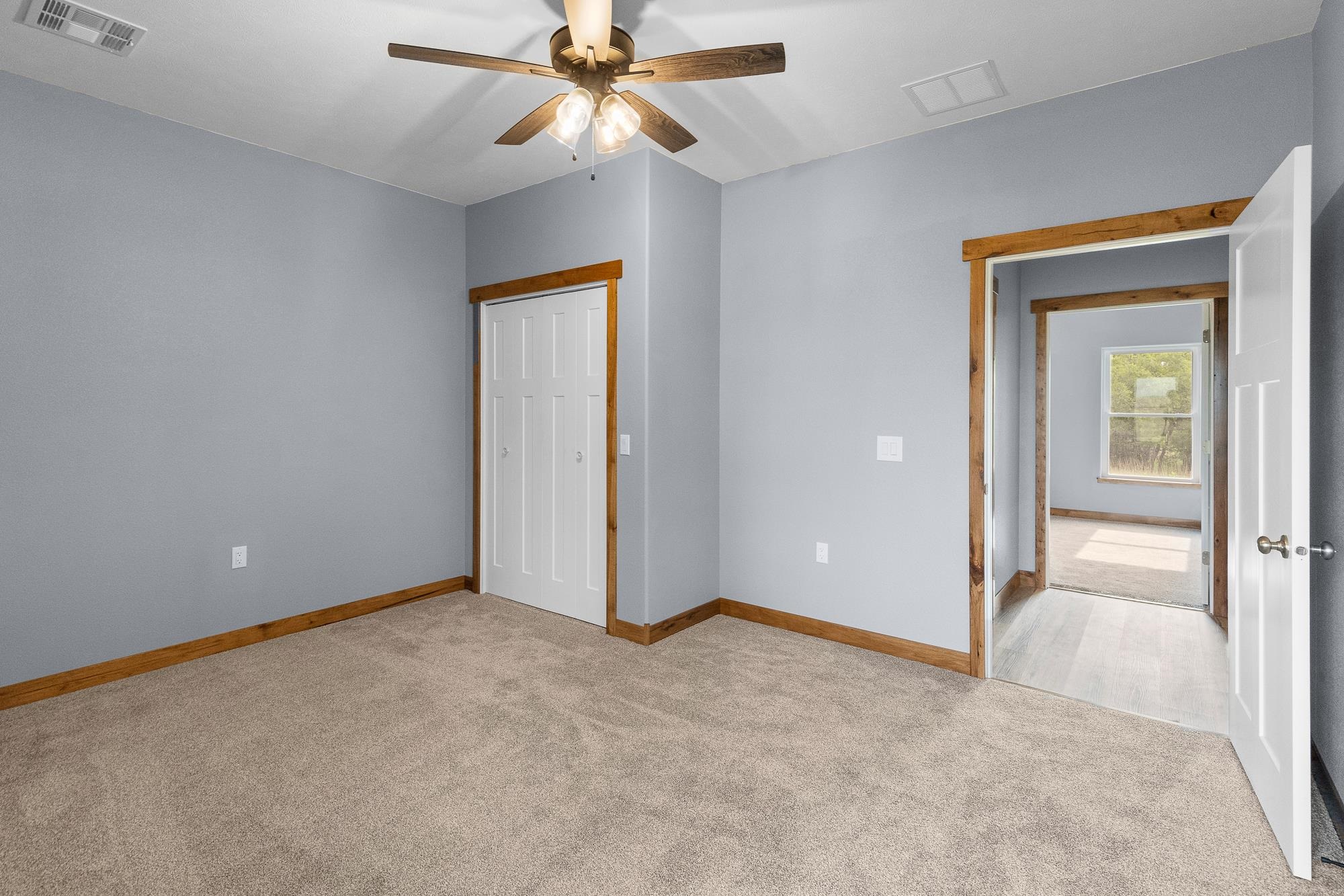 2592 NE 10 St, Kingman, Kansas image 23