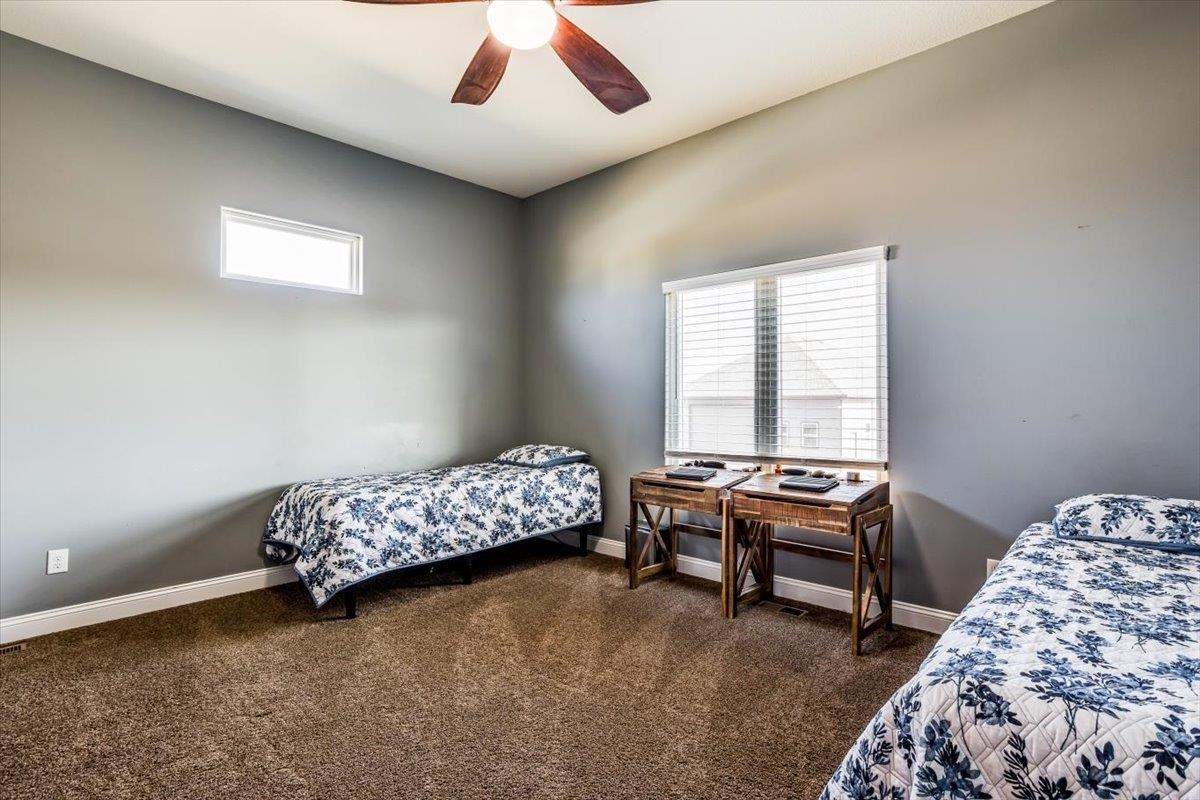 3300 S Deer Creek St, Goddard, Kansas image 28