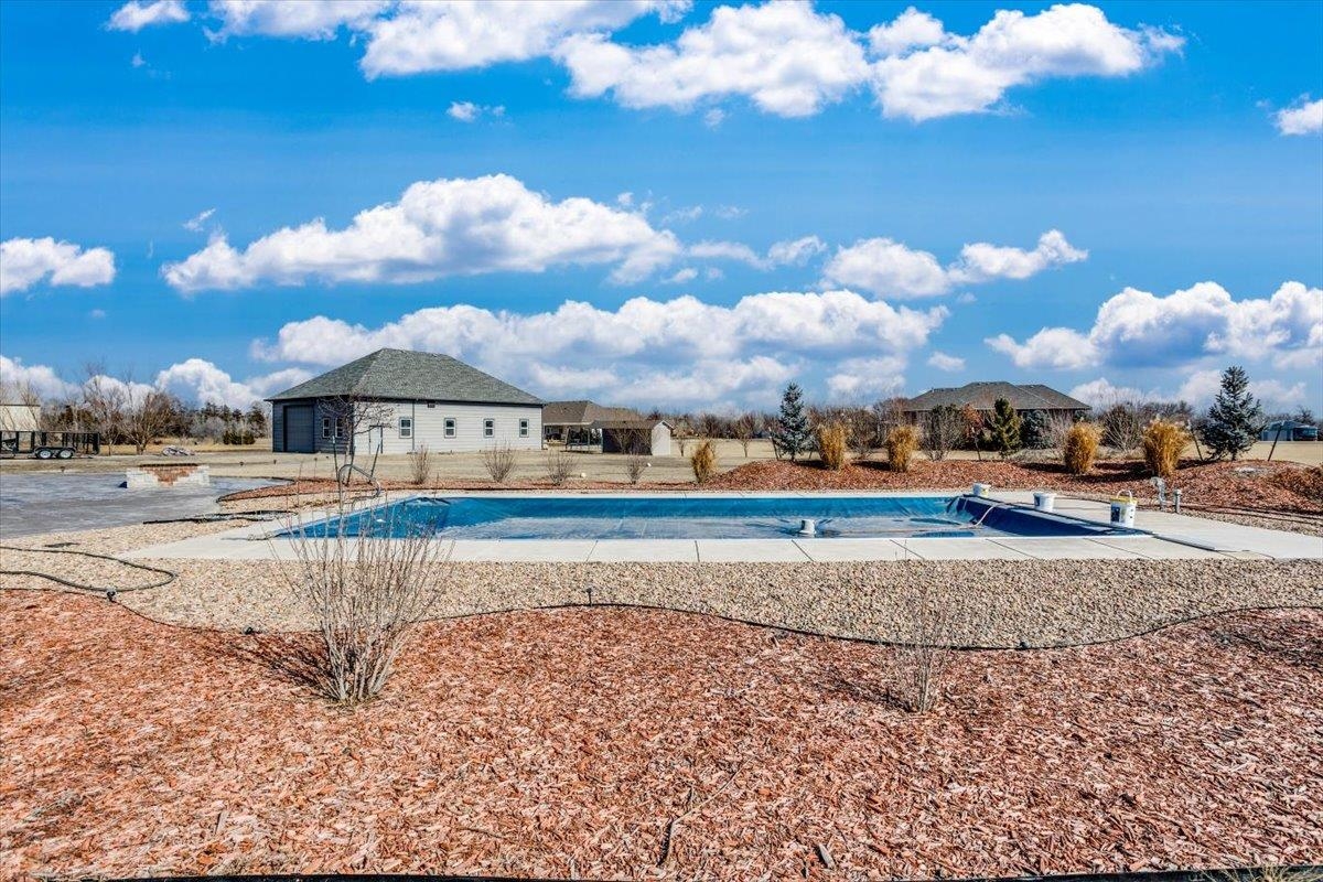 3300 S Deer Creek St, Goddard, Kansas image 35