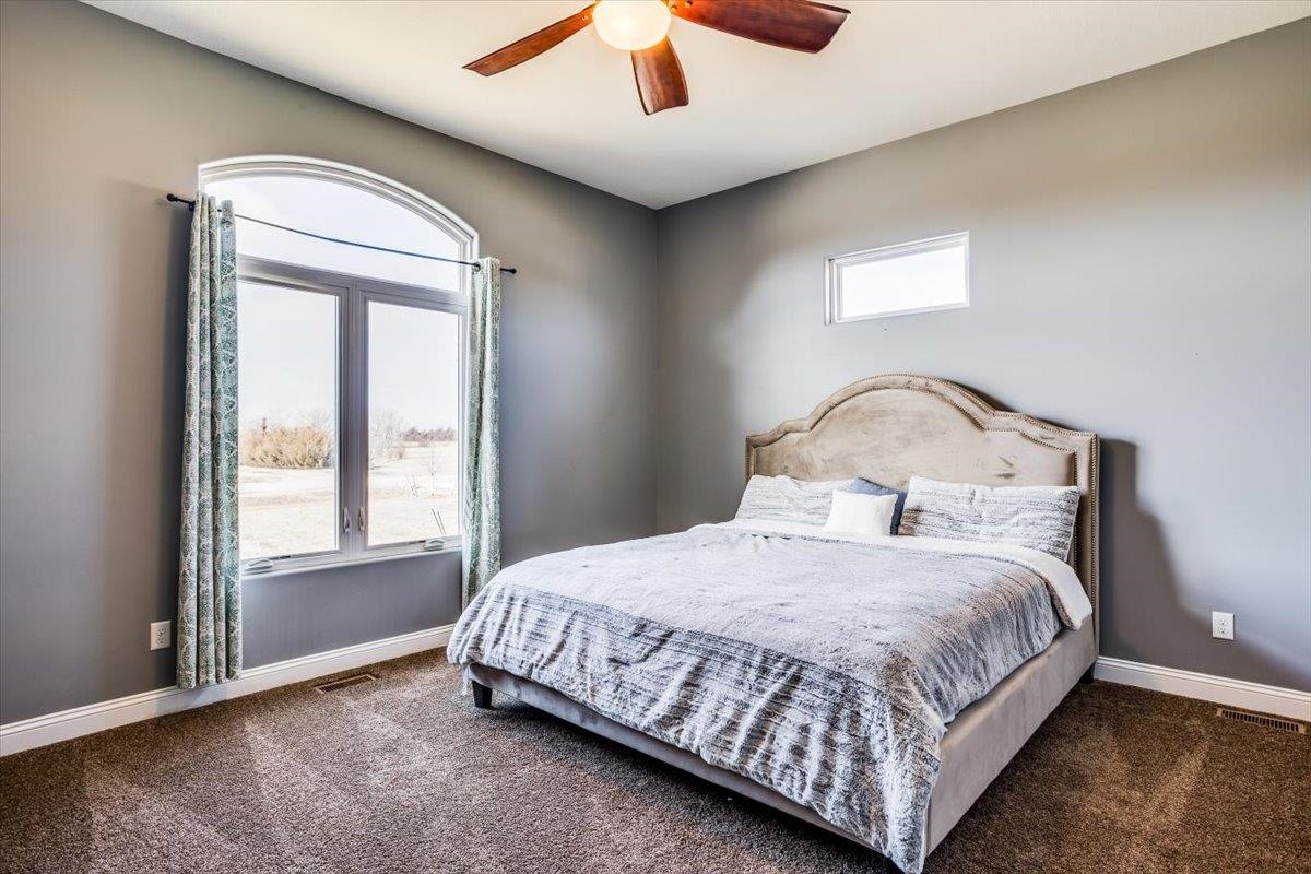 3300 S Deer Creek St, Goddard, Kansas image 27