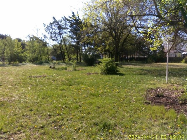 135 Grove St, Canton, Kansas image 2
