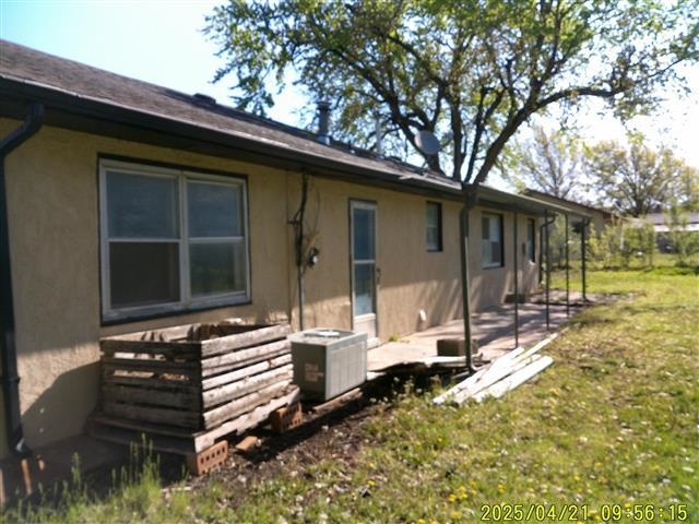 135 Grove St, Canton, Kansas image 3