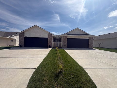 Townhouse For Sale - 5416 N Sandkey Ct # 5418 St<br/> Sedgwick County, Wichita, KS 67204