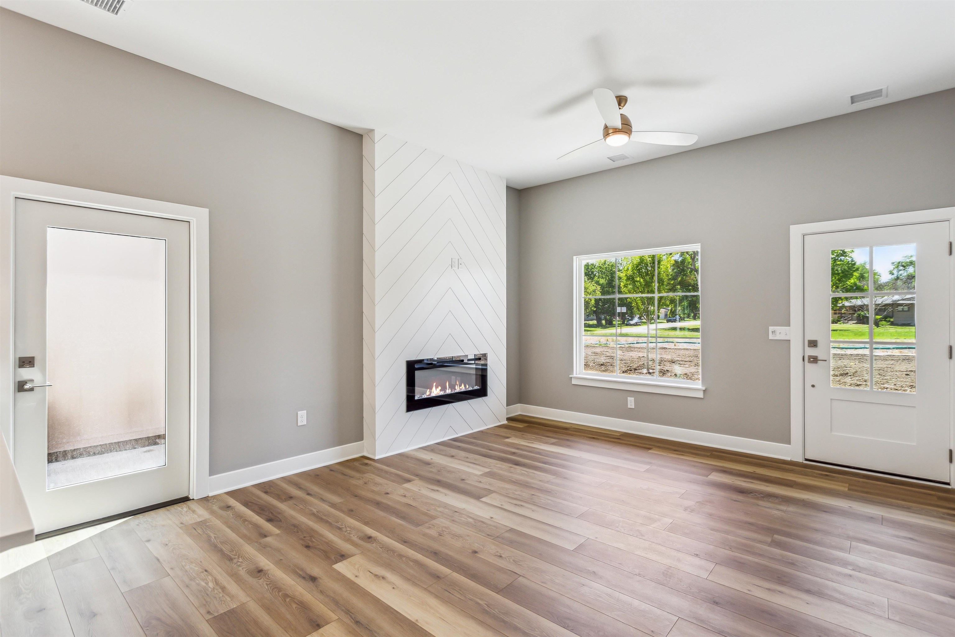 429 E Lexington Ln, Andover, Kansas image 5